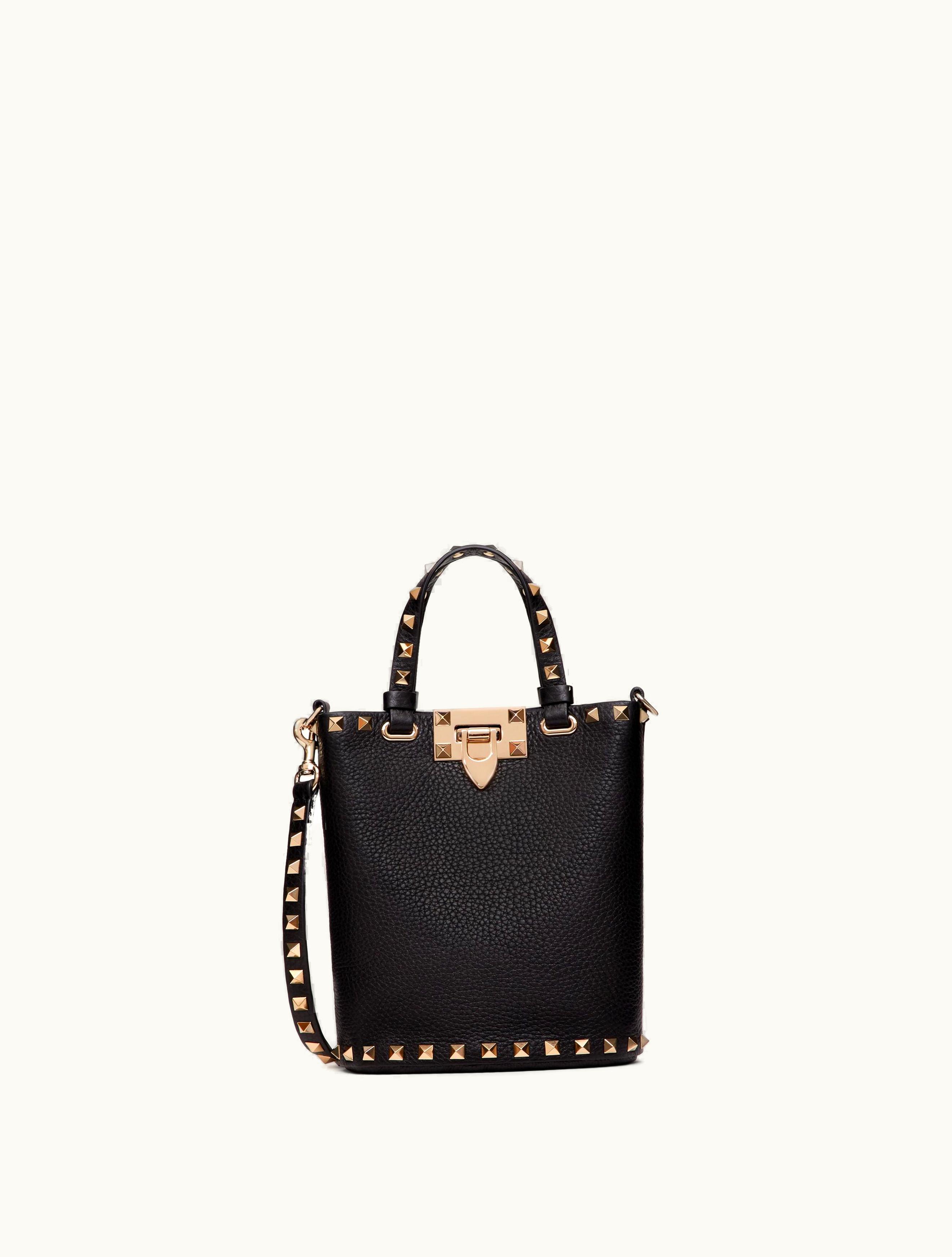 Valentino Valentino Rockstud Crossbody Pouch In Grainy Calfskin For Woman In Black
