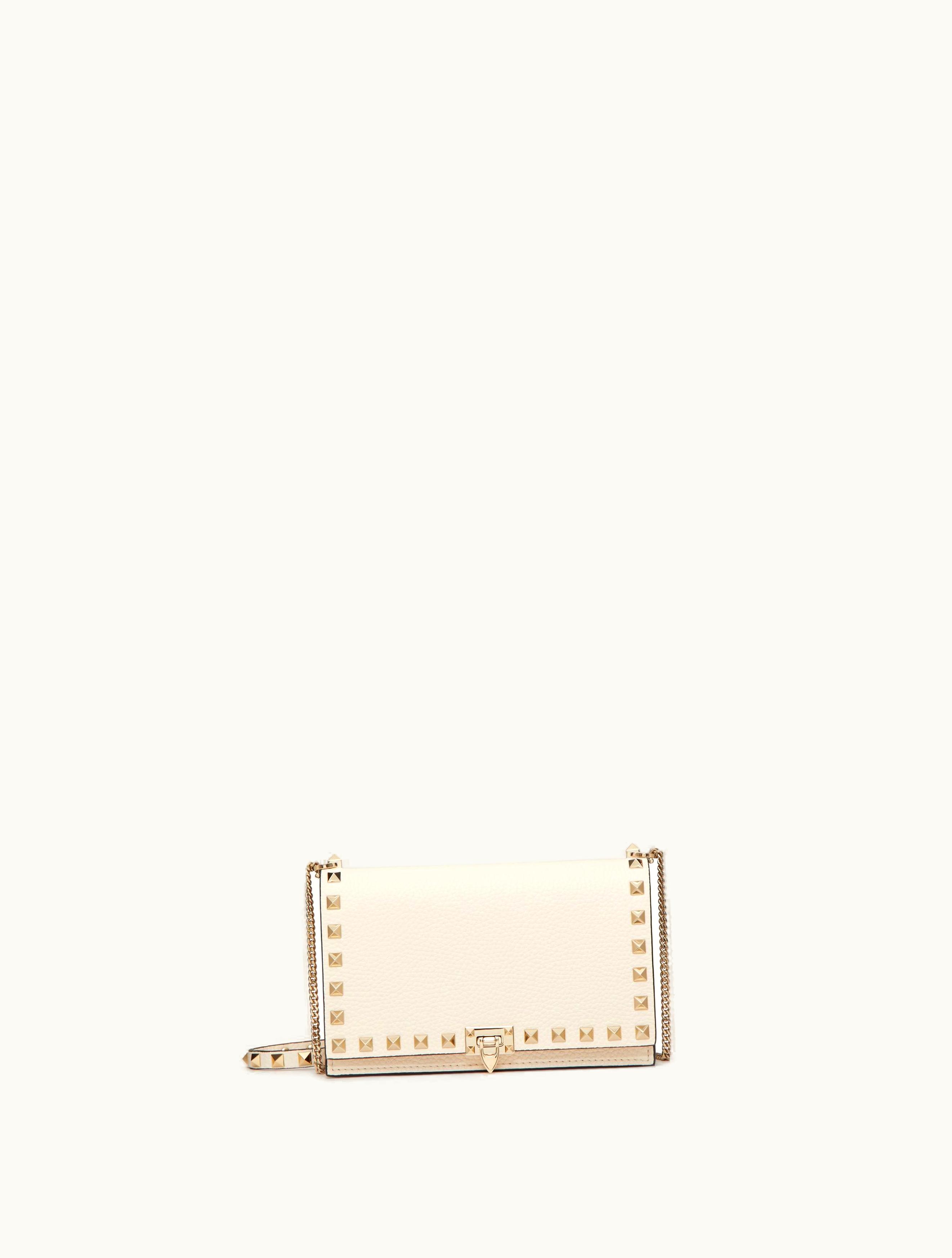 Valentino Valentino Grainy Calfskin Pouch With Rockstud Chain For Woman In Light Ivory LIGHT IVORY