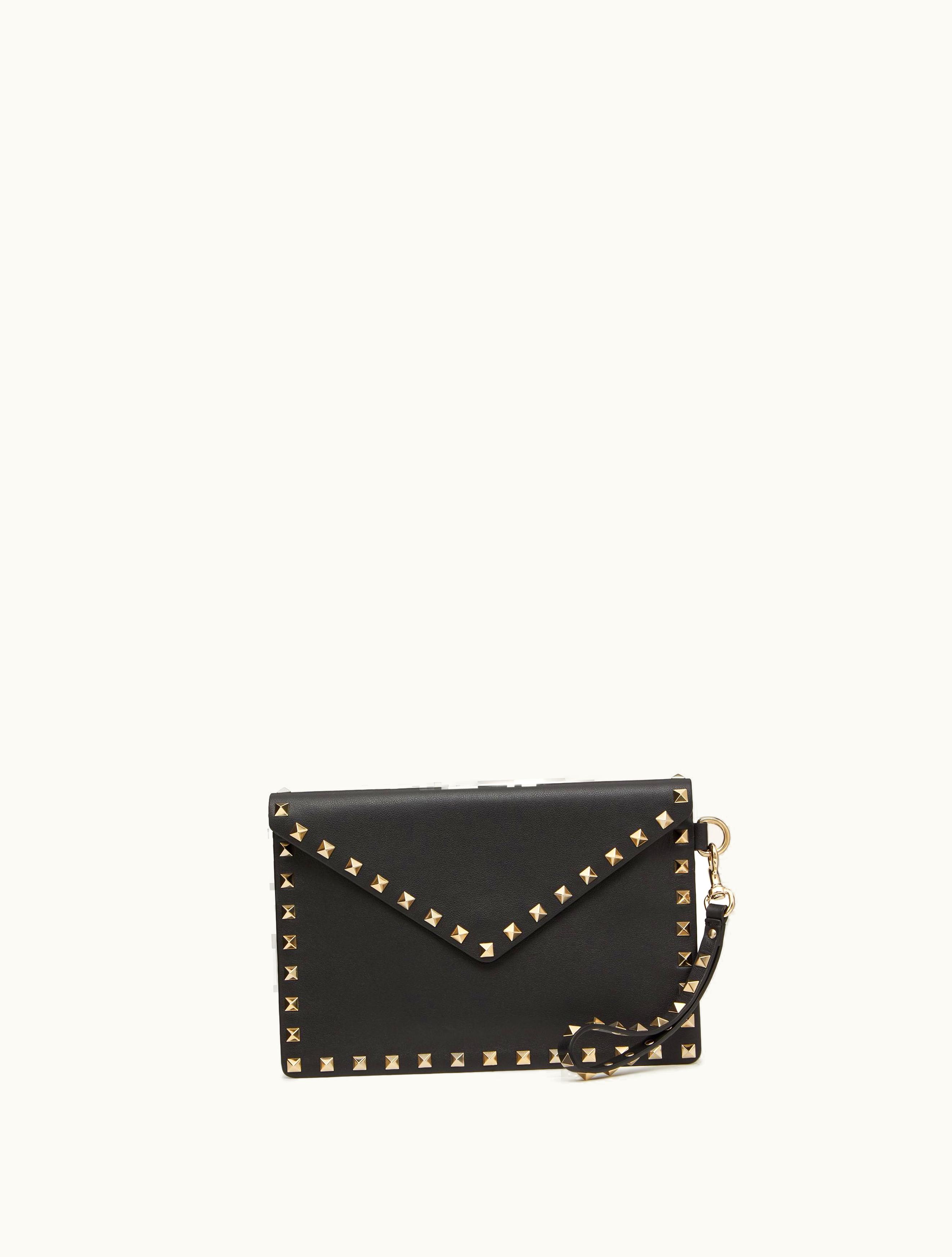 Valentino Valentino Rockstud Calfskin Pouch For Woman In Poudre