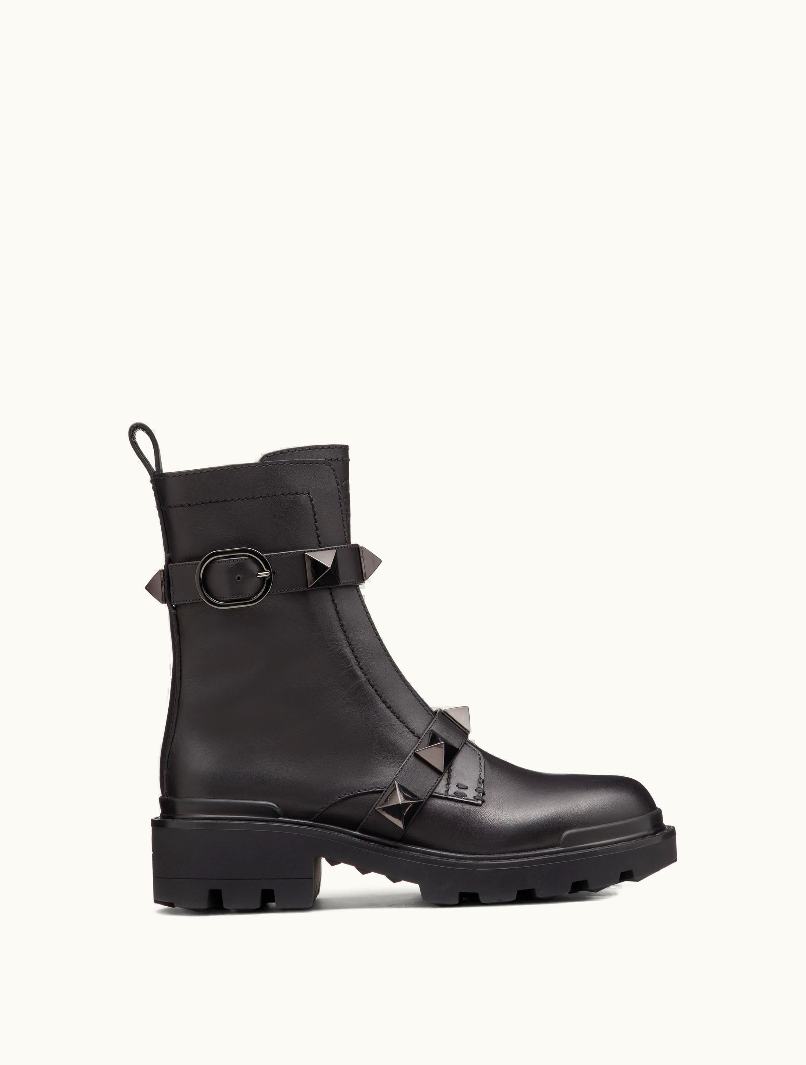 Valentino Valentino Roman Stud Calfskin Combat Boot With Tonal Studs 40mm For Woman In Black