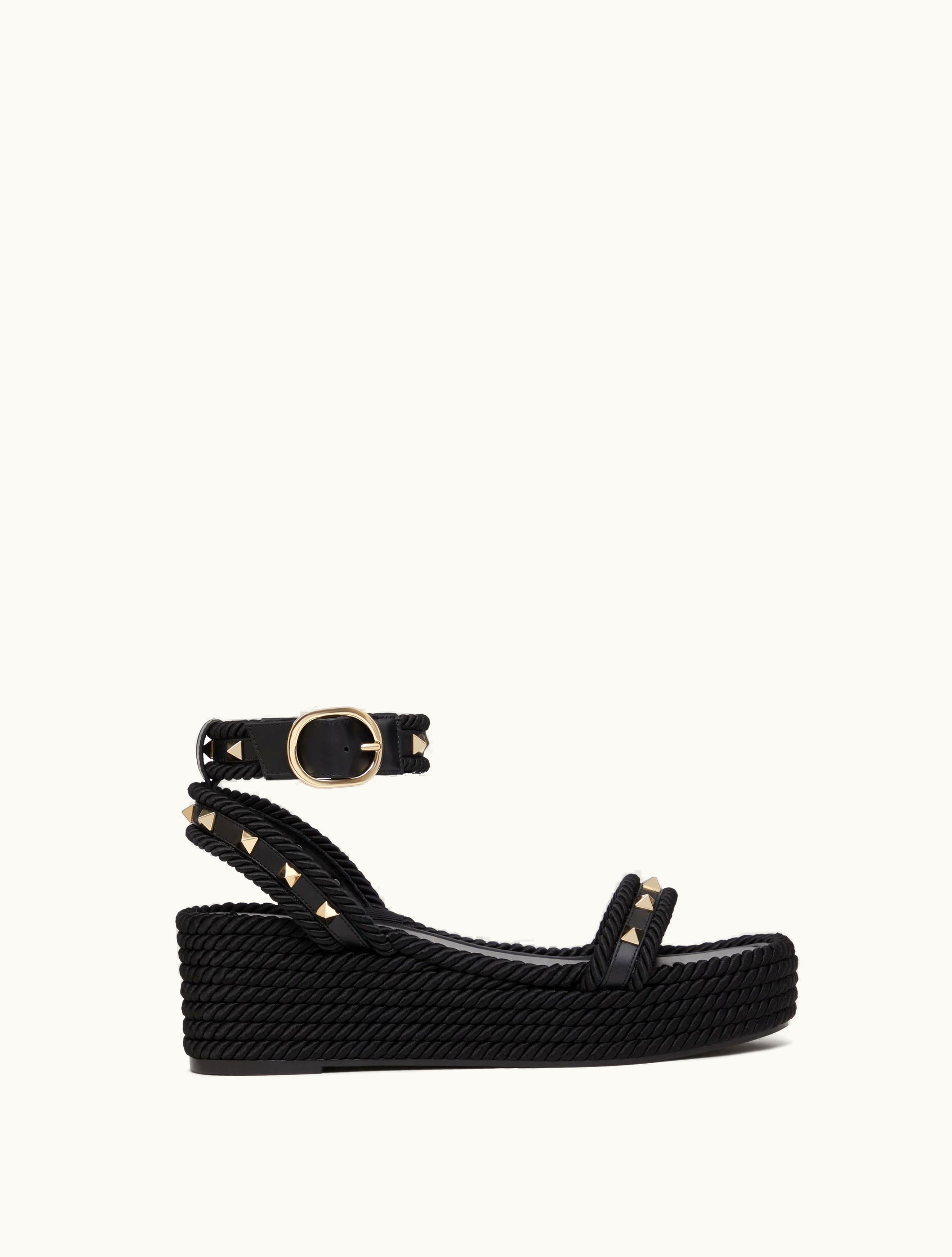 Valentino Valentino Rockstud Flatform Sandal In Calfskin 45mm For Woman In Black