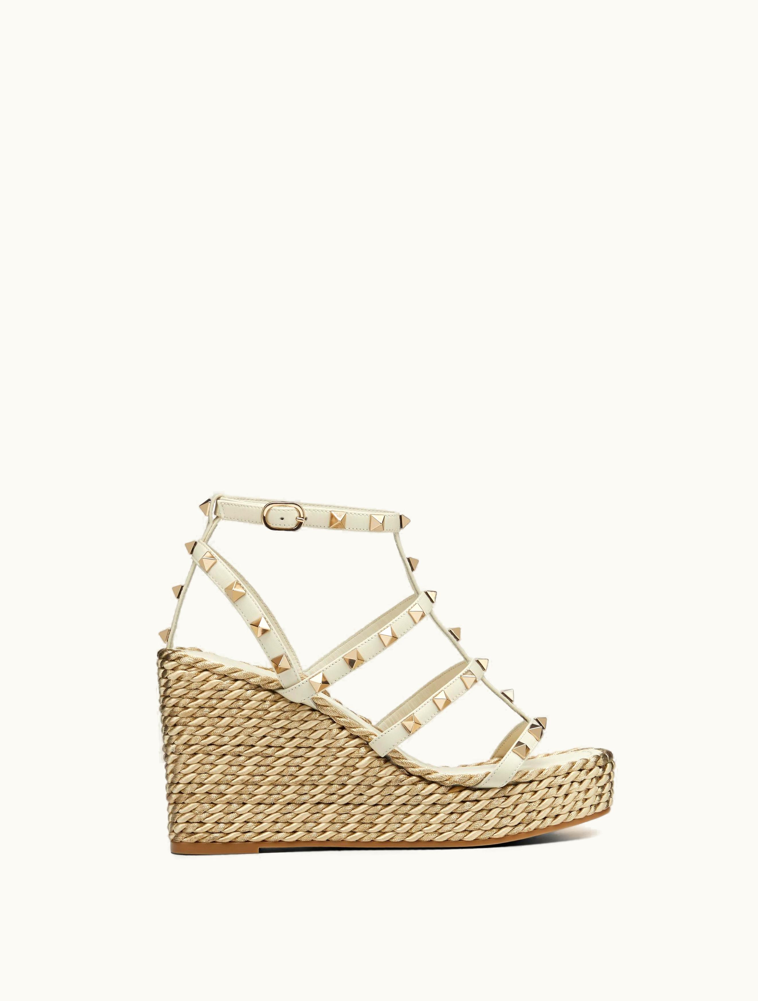 Valentino Valentino Rockstud Calfskin Wedge Sandal With Straps 95 MM For Woman In Light Ivory