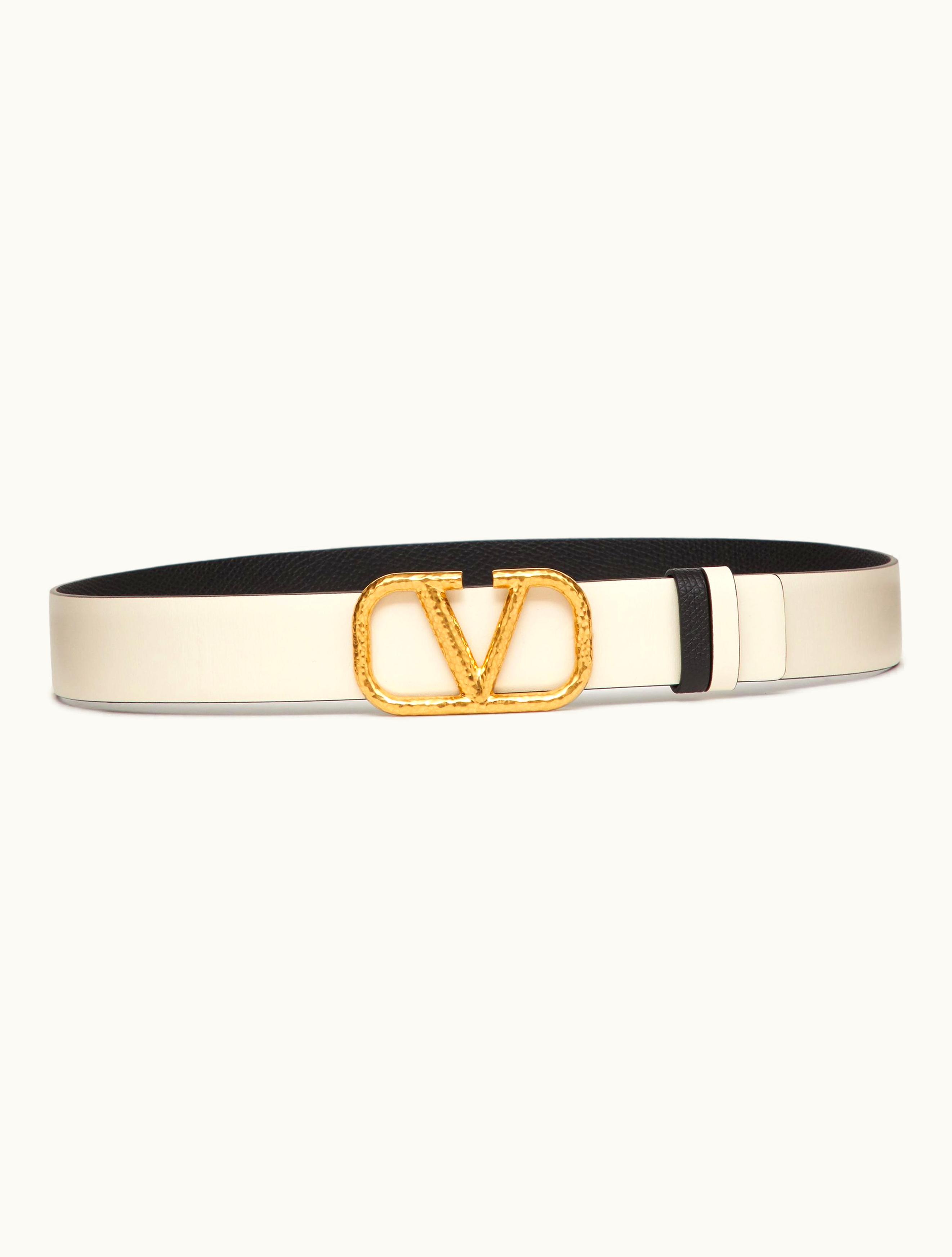 Valentino Valentino Reversible Vlogo Signature Belt In Grainy Calfskin 30mm For Woman In Light Ivory / Black