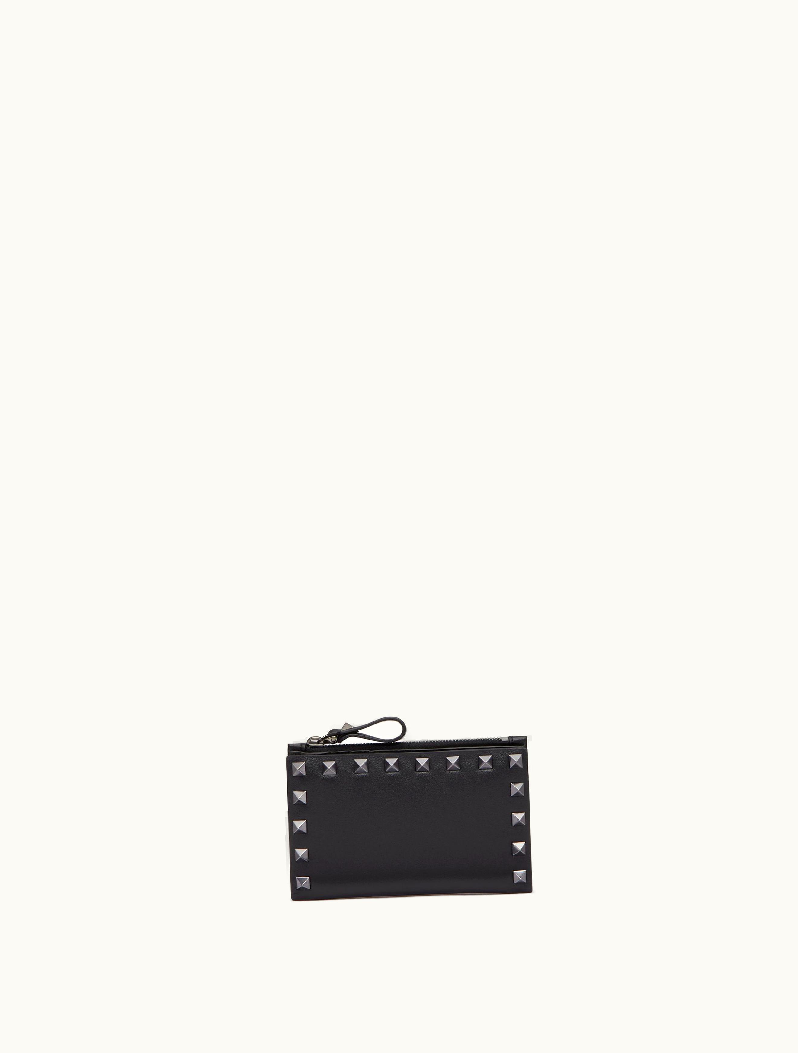 Valentino Valentino Rockstud Calfskin Cardholder With Zip For Woman In Black WP0605VBL_0NO