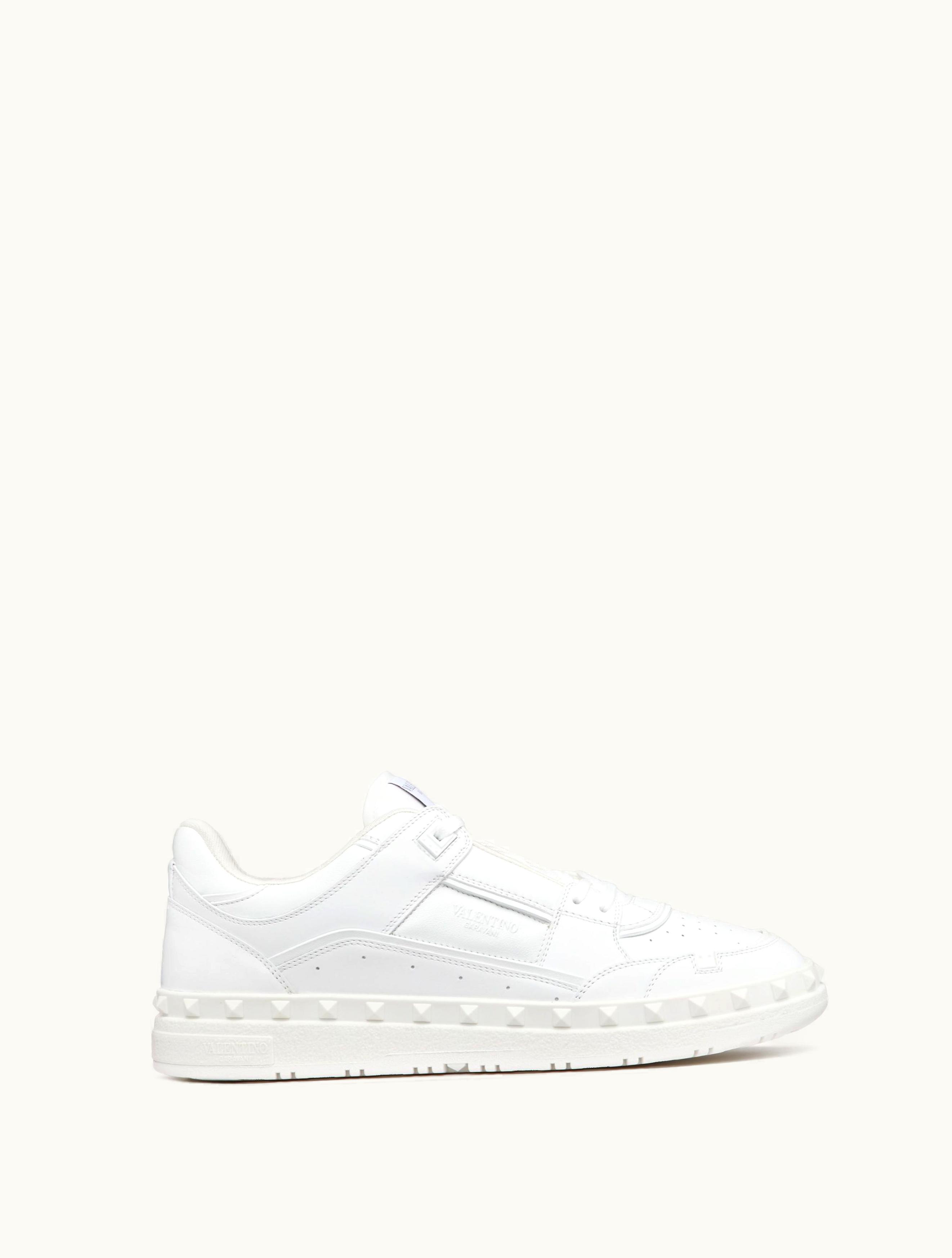 Valentino Valentino Freedots Low-top Trainer In Calfskin For Man In Blue / White