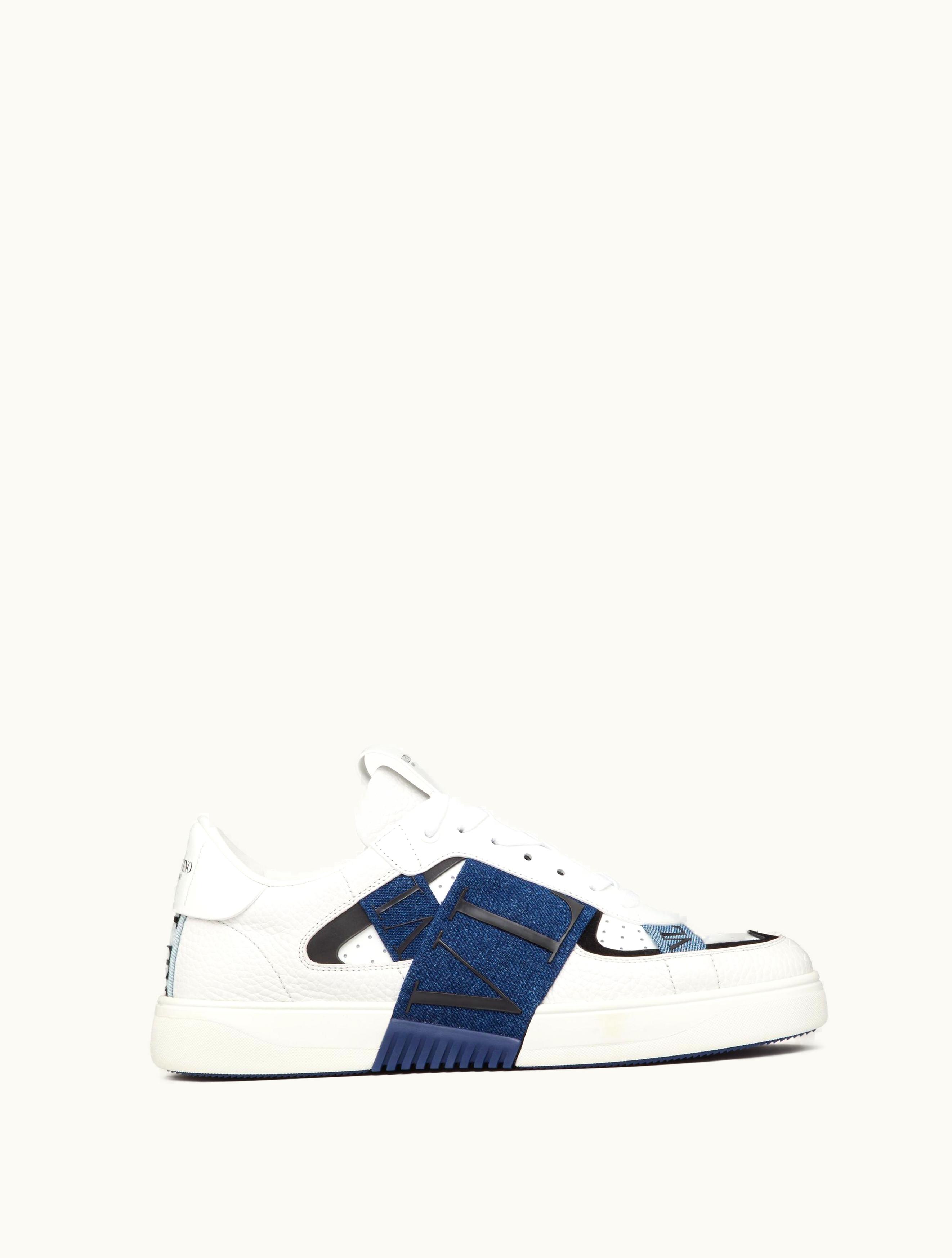 Valentino Valentino Low-top Vl7n Sneakers In Calfskin And Denim For Man In Denim / White