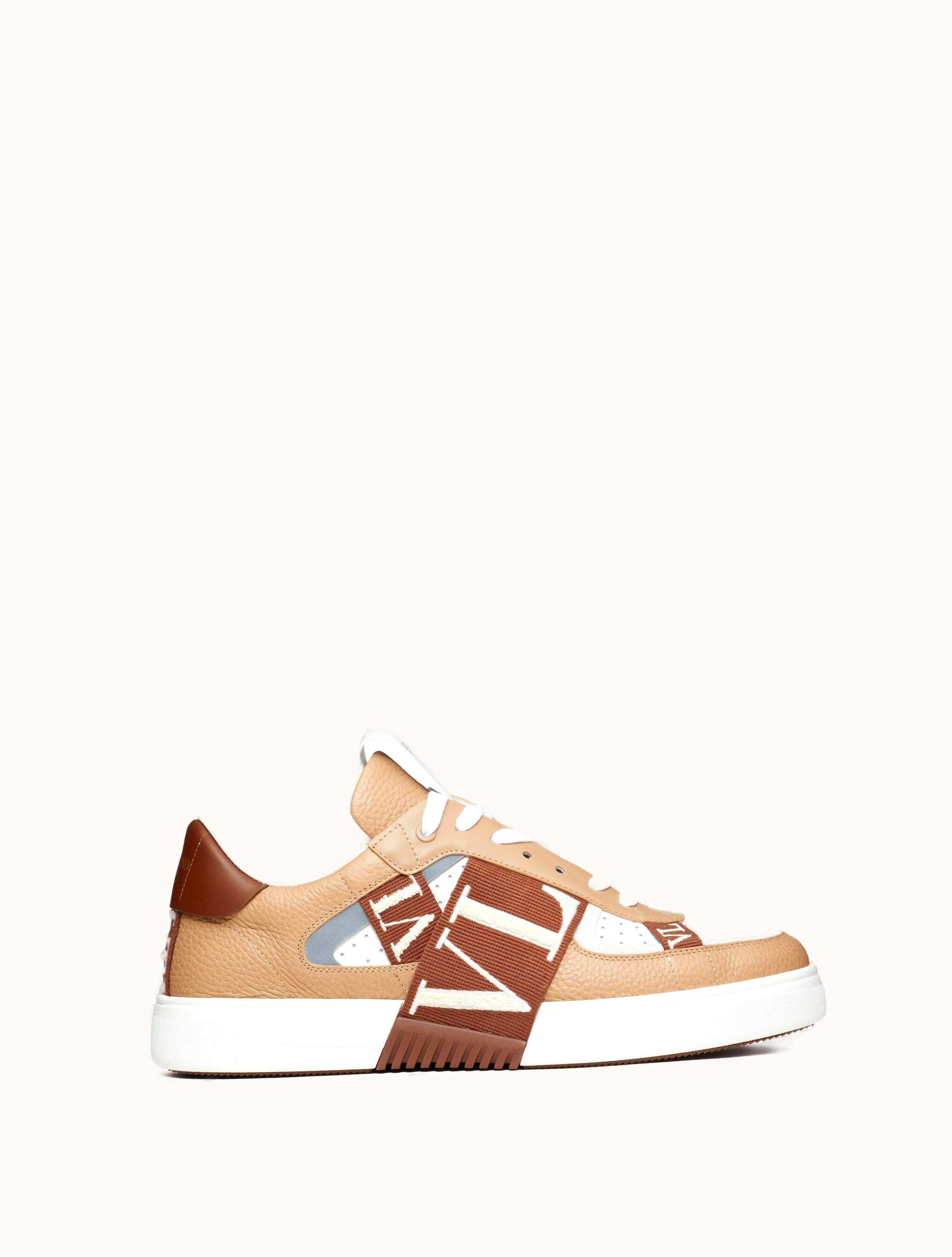 Valentino Valentino Vl7n Calfskin Trainer For Man In Camel / Chocolate Brown / Ice