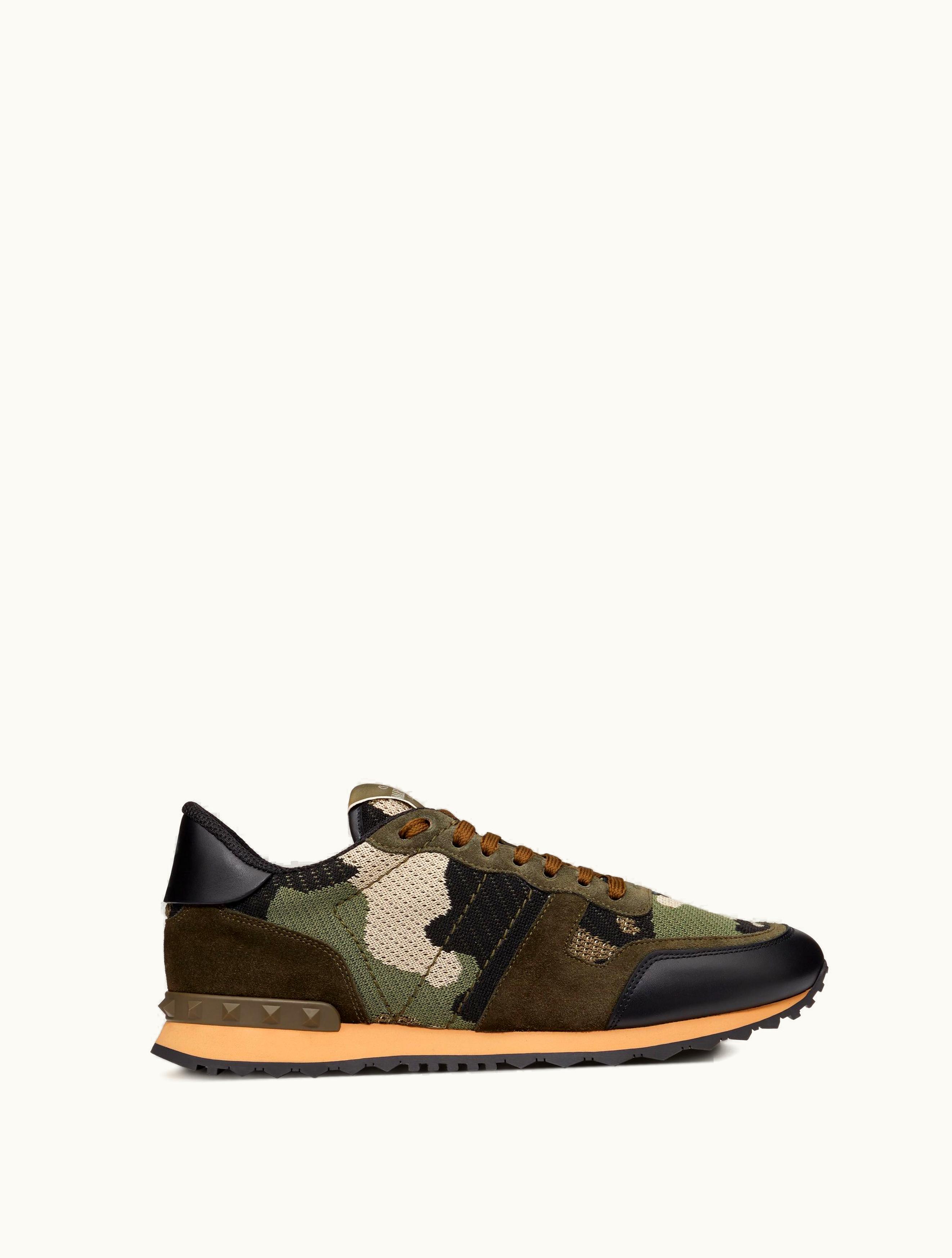 Valentino Valentino Mesh Fabric Camouflage Rockrunner Sneaker For Man In Military Green / Beige