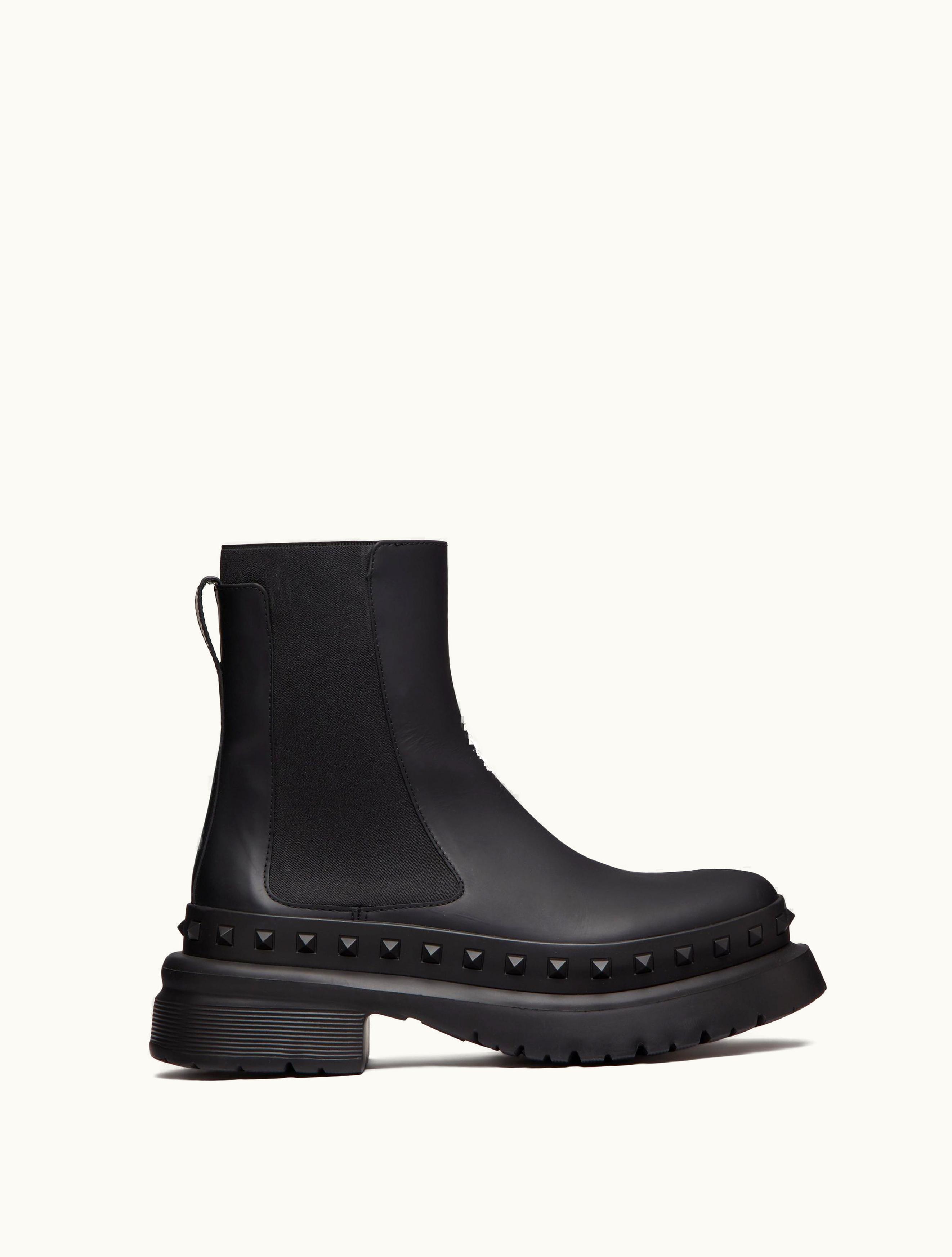 Valentino Valentino M-way Rockstud Ankle Boot In Calfskin Leather For Man In Black
