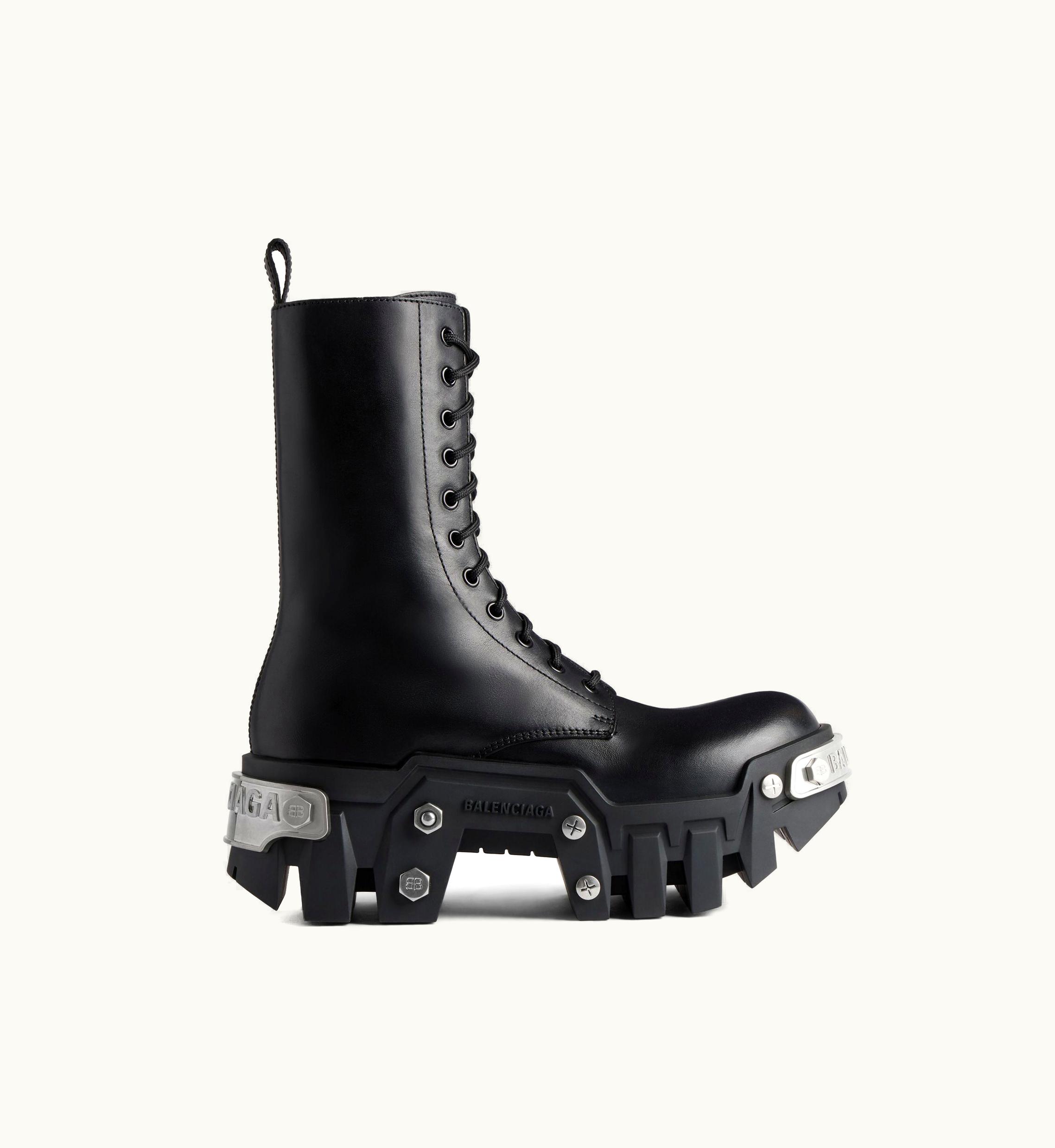 Balenciaga Balenciaga Men's Bulldozer Lace-up Boot In Black