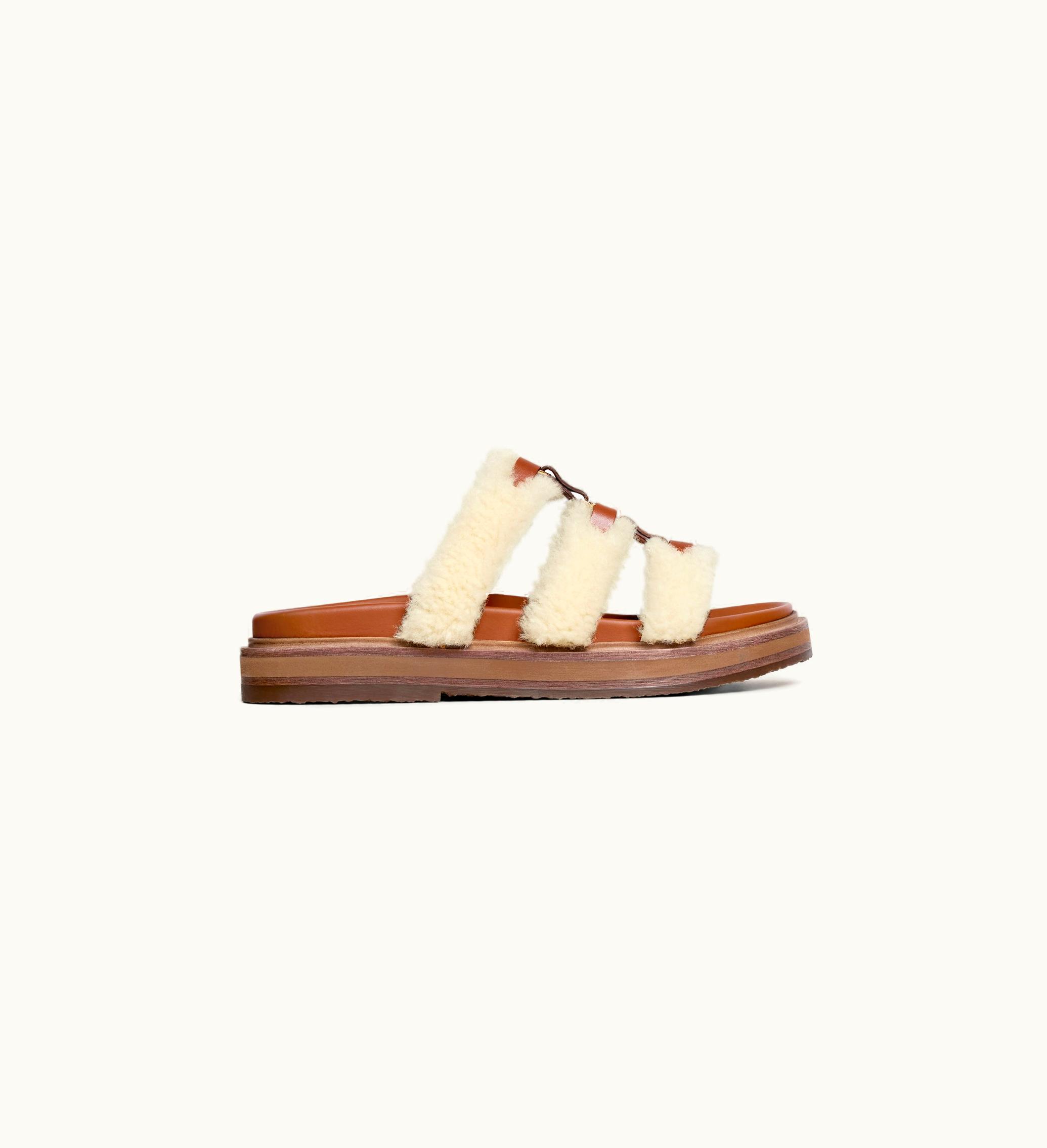 Celine Celine Tippi Slide In Shearling And Calfskin - Tan / Natural