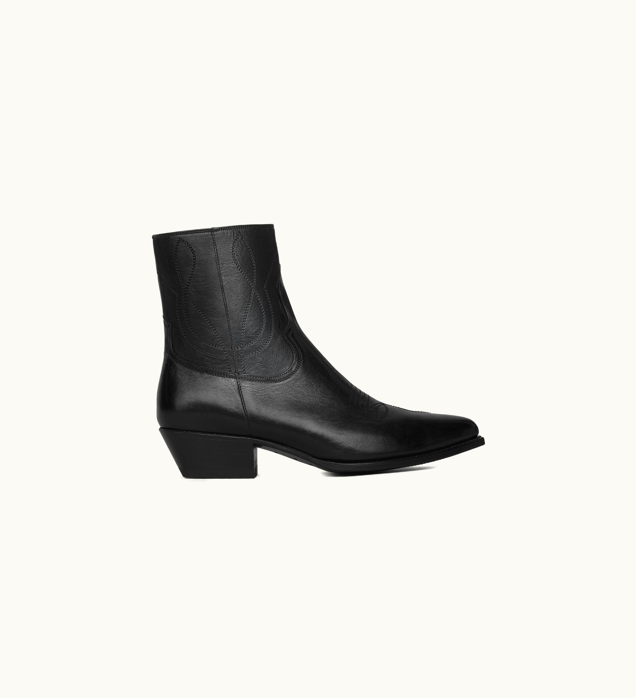 Celine Celine Zipped Western Boots In Calfskin - Black