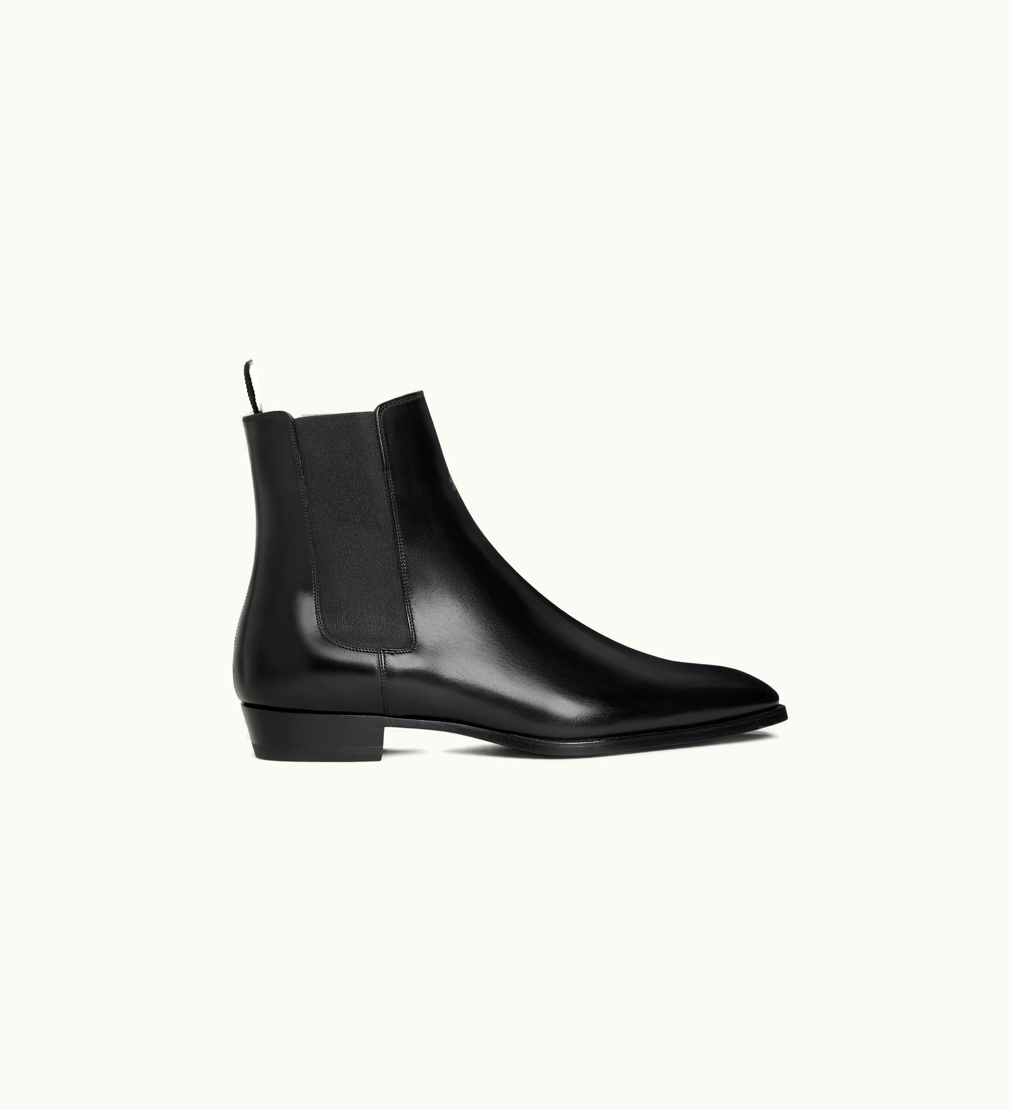 Celine Celine Drugstore Chelsea Boot In Shiny Calfskin - Black