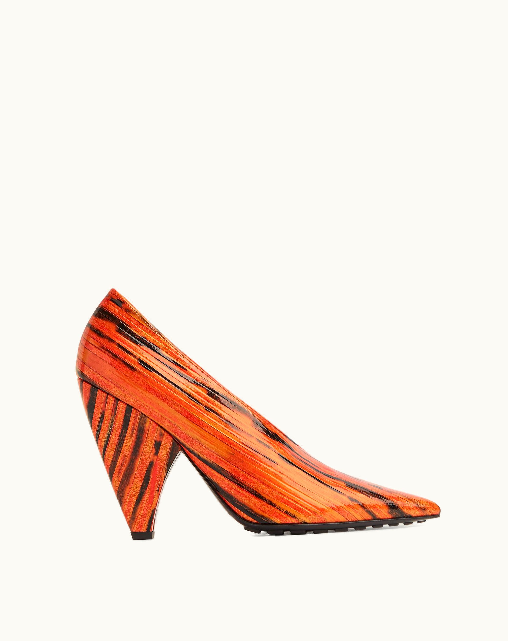 Bottega Veneta Bottega Veneta Women's Storm Pump In Orange / Black