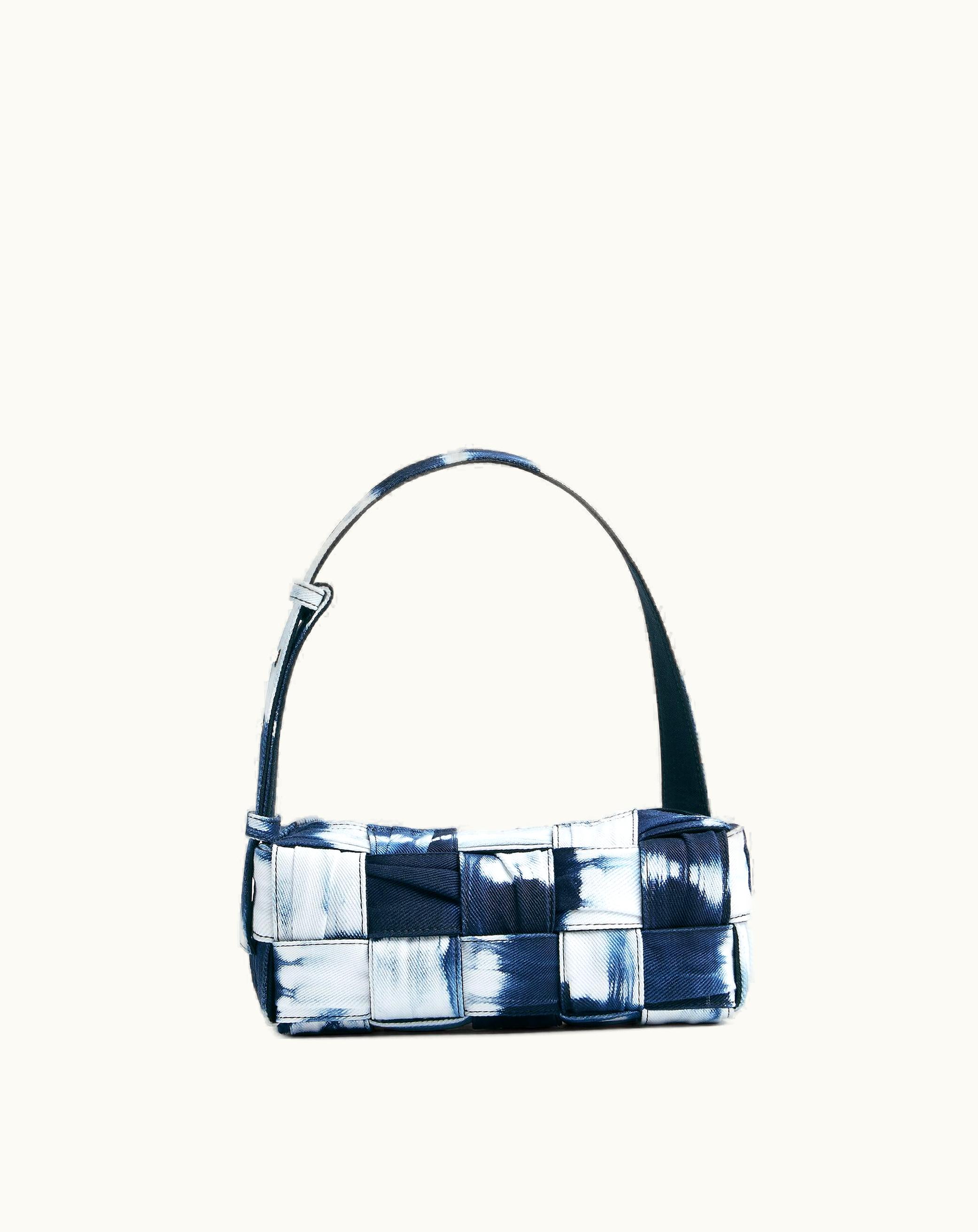 Bottega Veneta Bottega Veneta Women's Small Brick Cassette In Navy / White