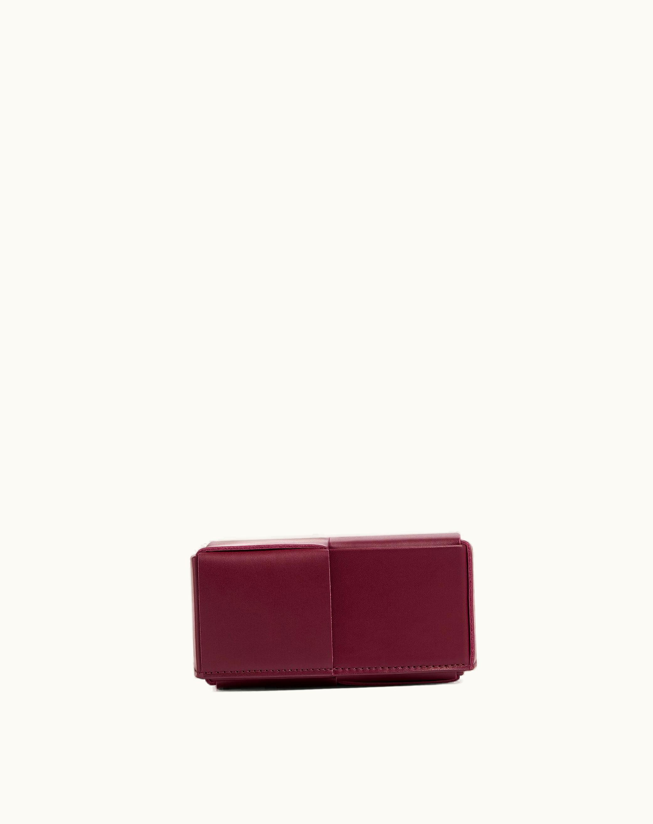Bottega Veneta Bottega Veneta Cassette Box - M In Barolo