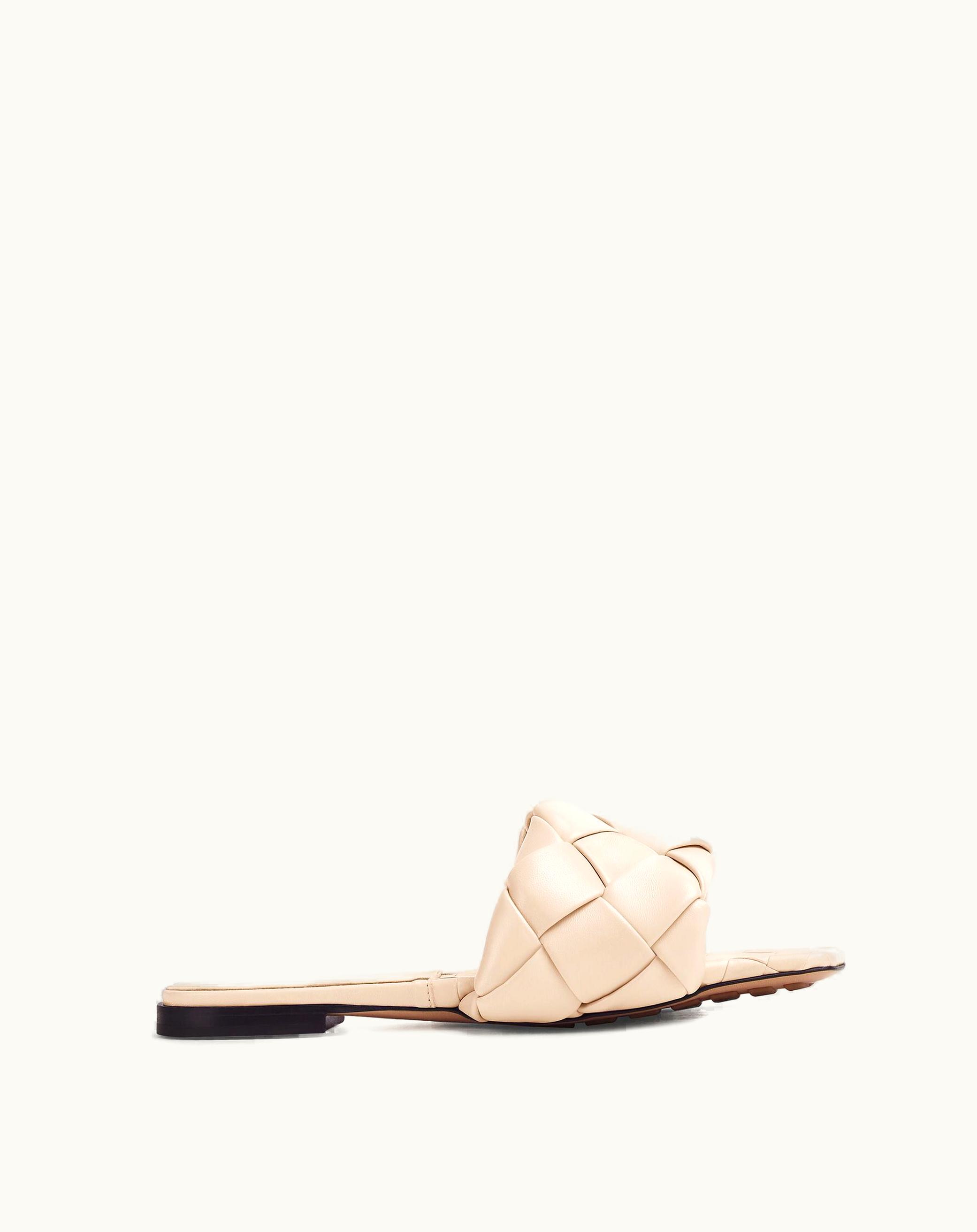 Bottega Veneta Bottega Veneta Women's Lido Flat Sandal In Bandage