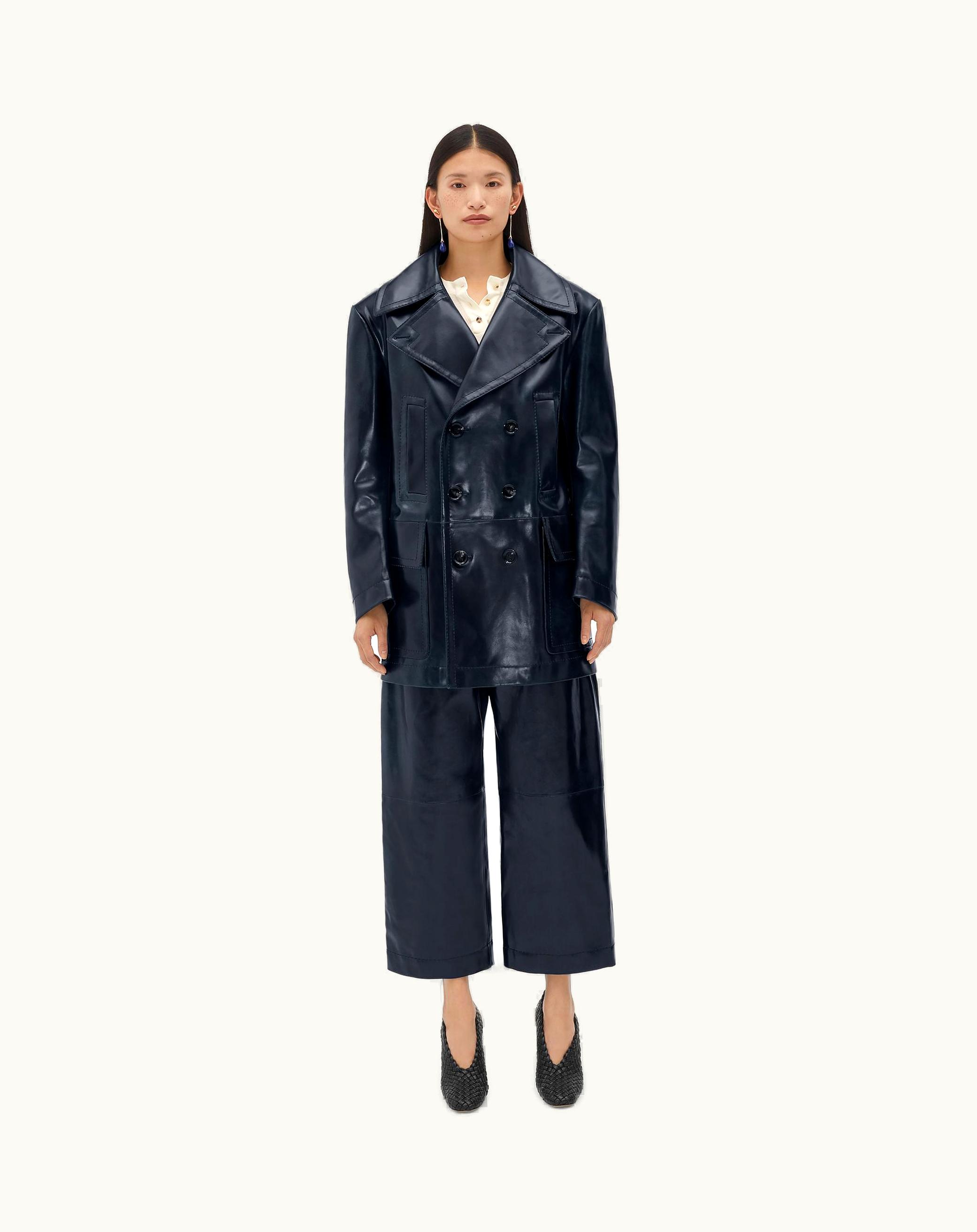 Bottega Veneta Bottega Veneta Women's Leather Short Coat In Deep Ocean