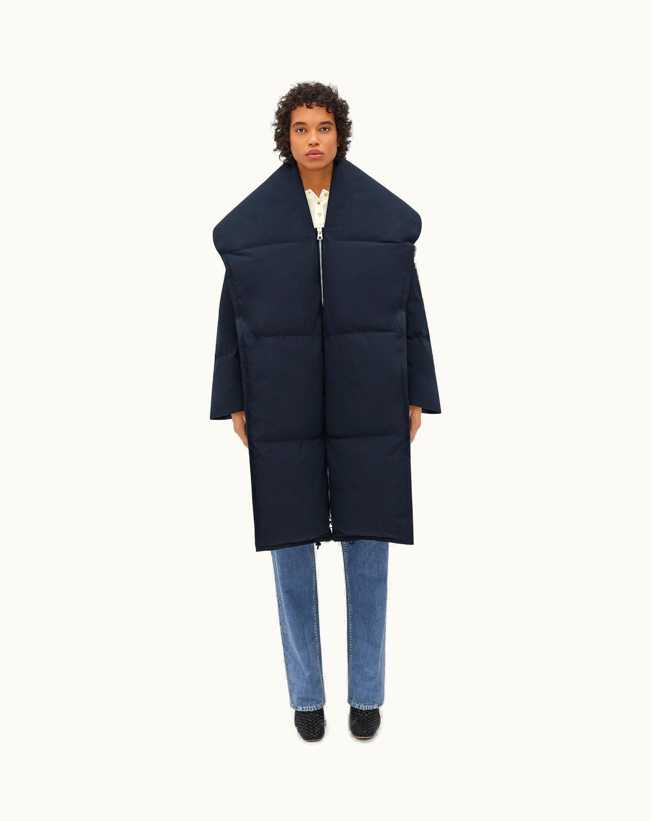 Bottega Veneta Bottega Veneta Women's Frosted Poplin Long Puffer Jacket In Dark Navy