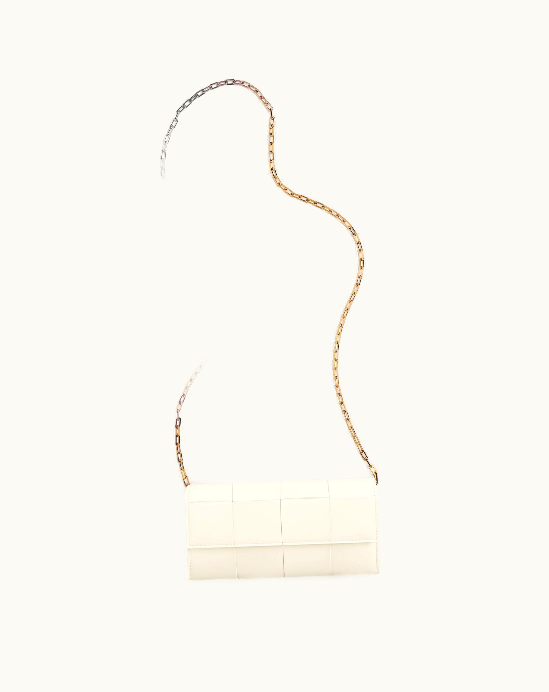 Bottega Veneta Bottega Veneta Women's Cassette Wallet On Chain In Chalk