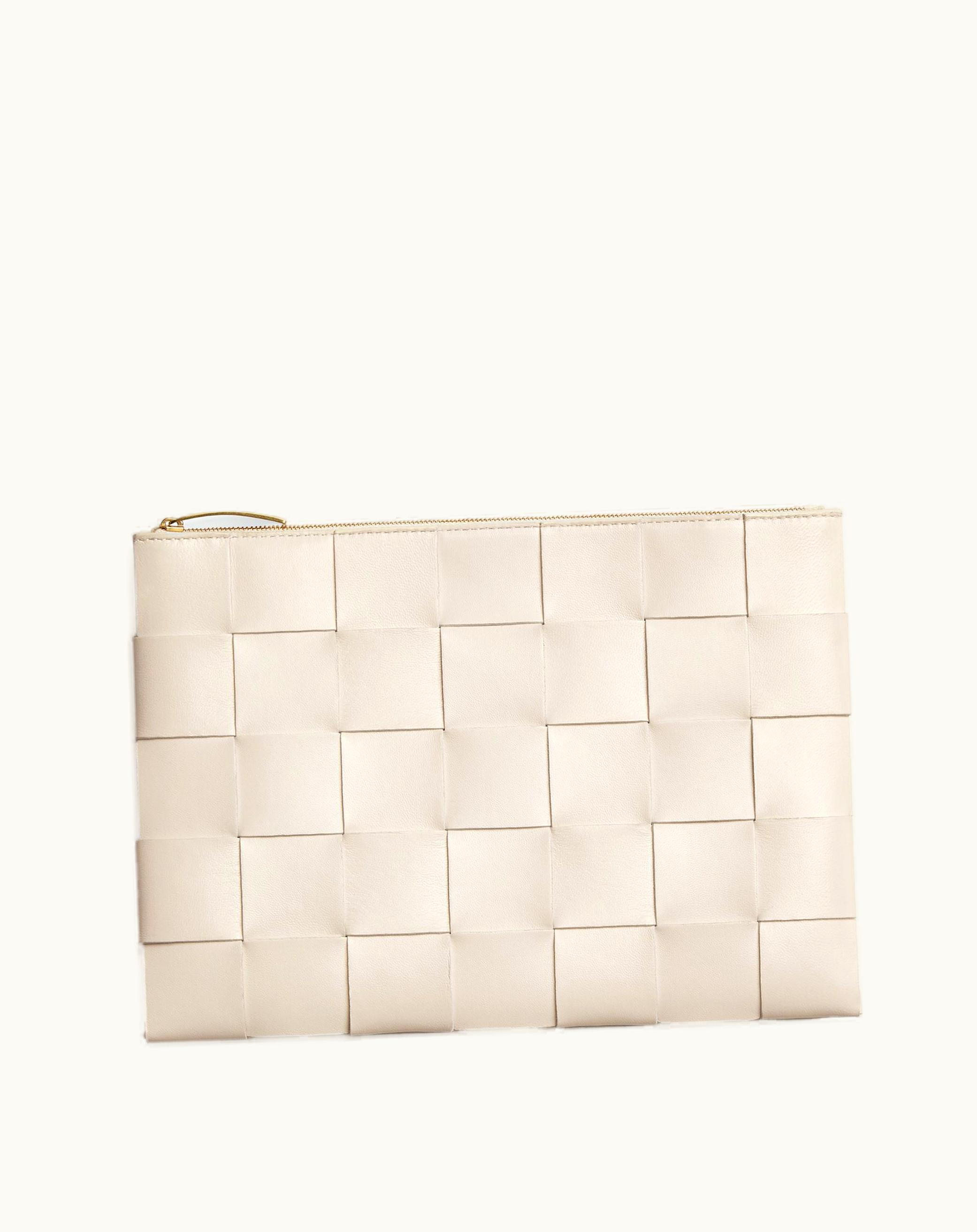 Bottega Veneta Bottega Veneta Women's Medium Cassette Flat Pouch In Chalk