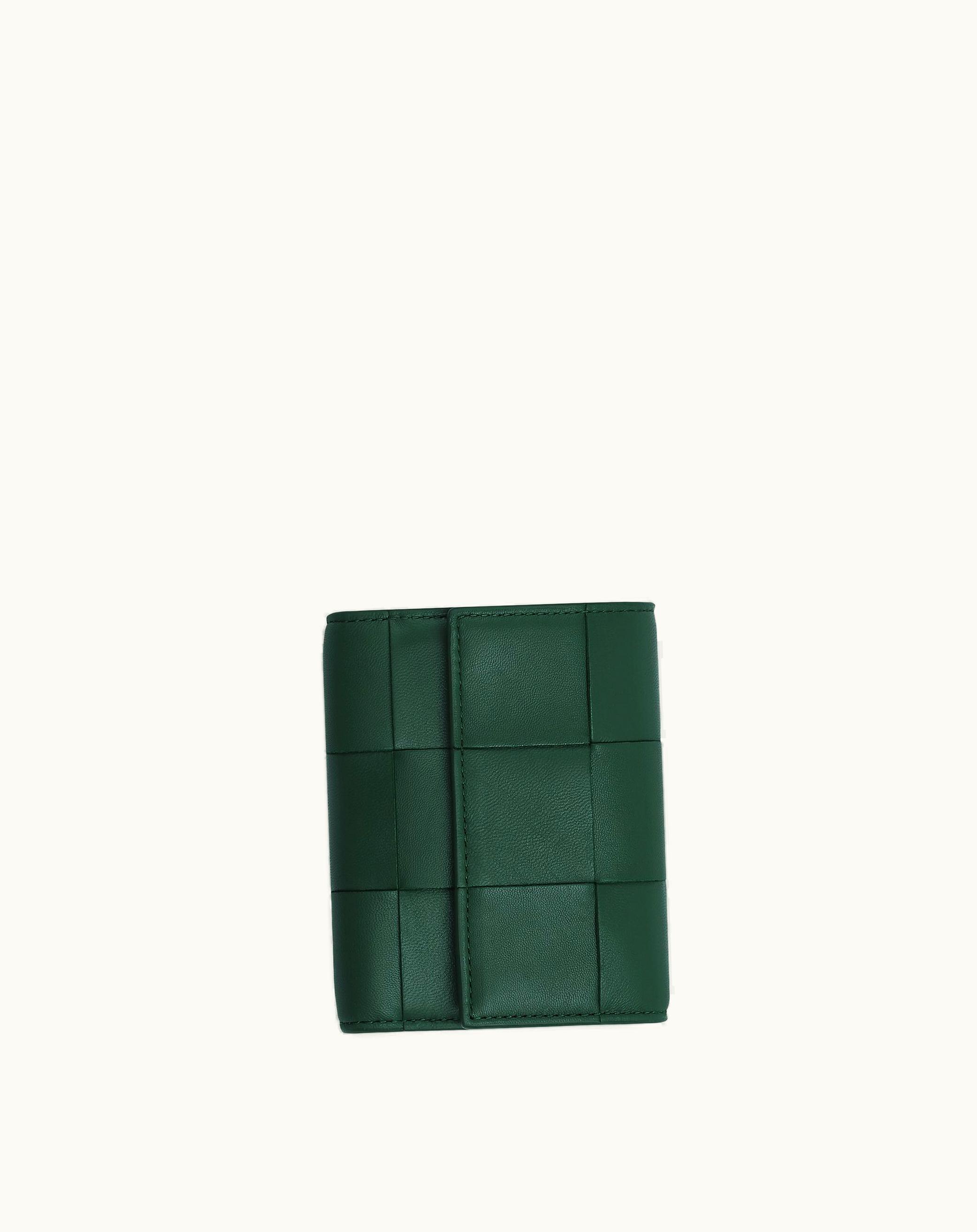 Bottega Veneta Bottega Veneta Women's Cassette Tri-Fold Zip Wallet In Emerald Green
