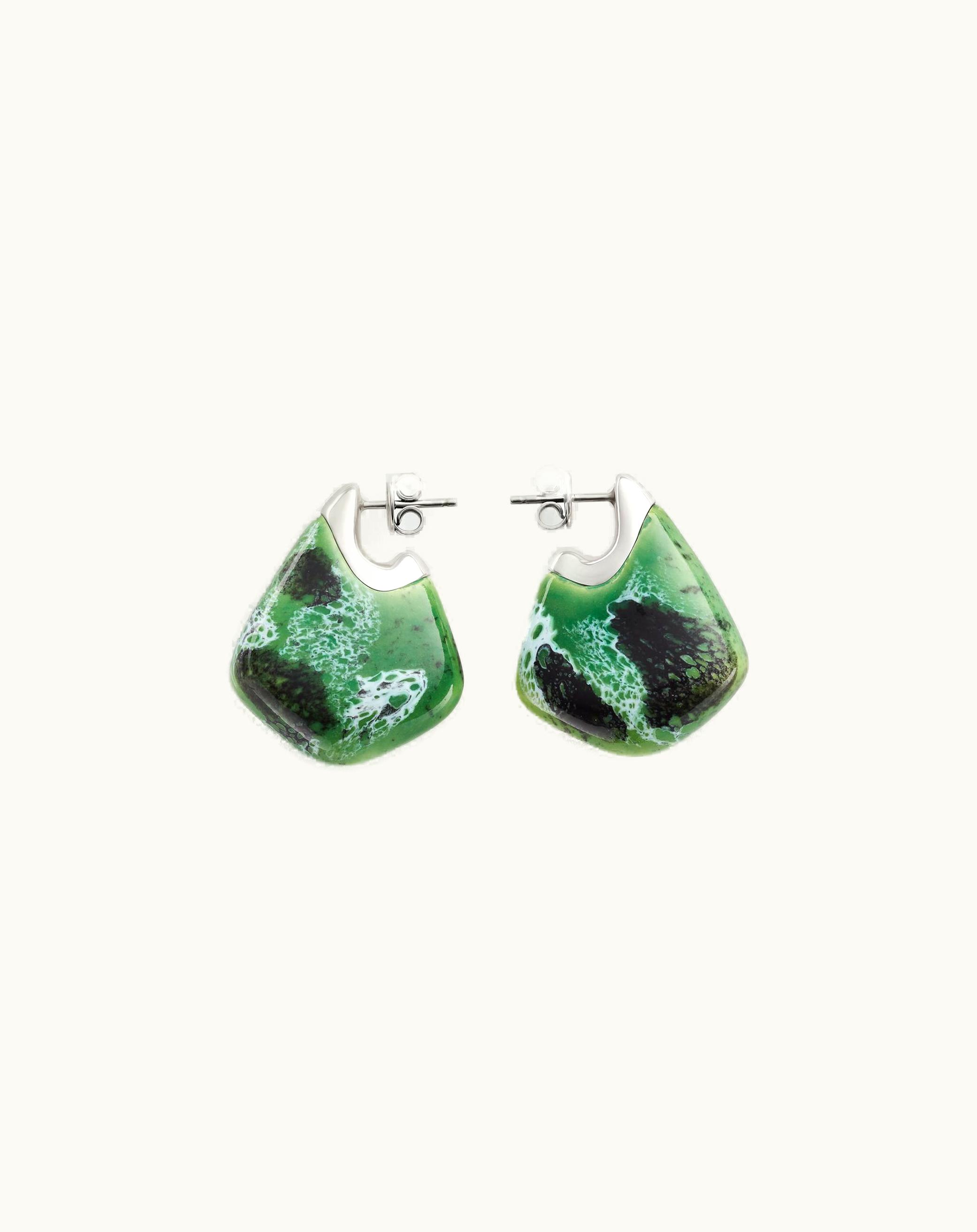 Bottega Veneta Bottega Veneta Women's Small Fin Ceramic Earrings In Apple Green / White
