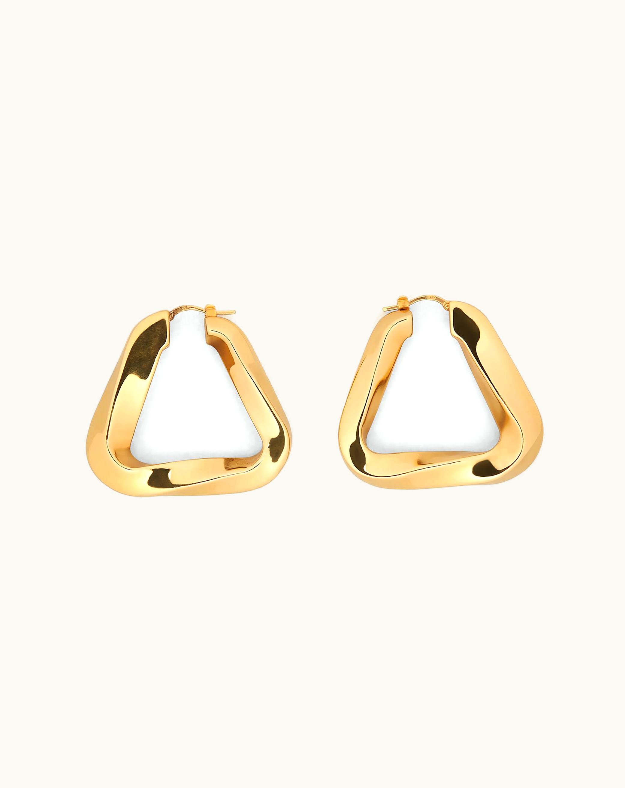 Bottega Veneta Bottega Veneta Women's Essentials Hoop Earrings In Yellow Gold