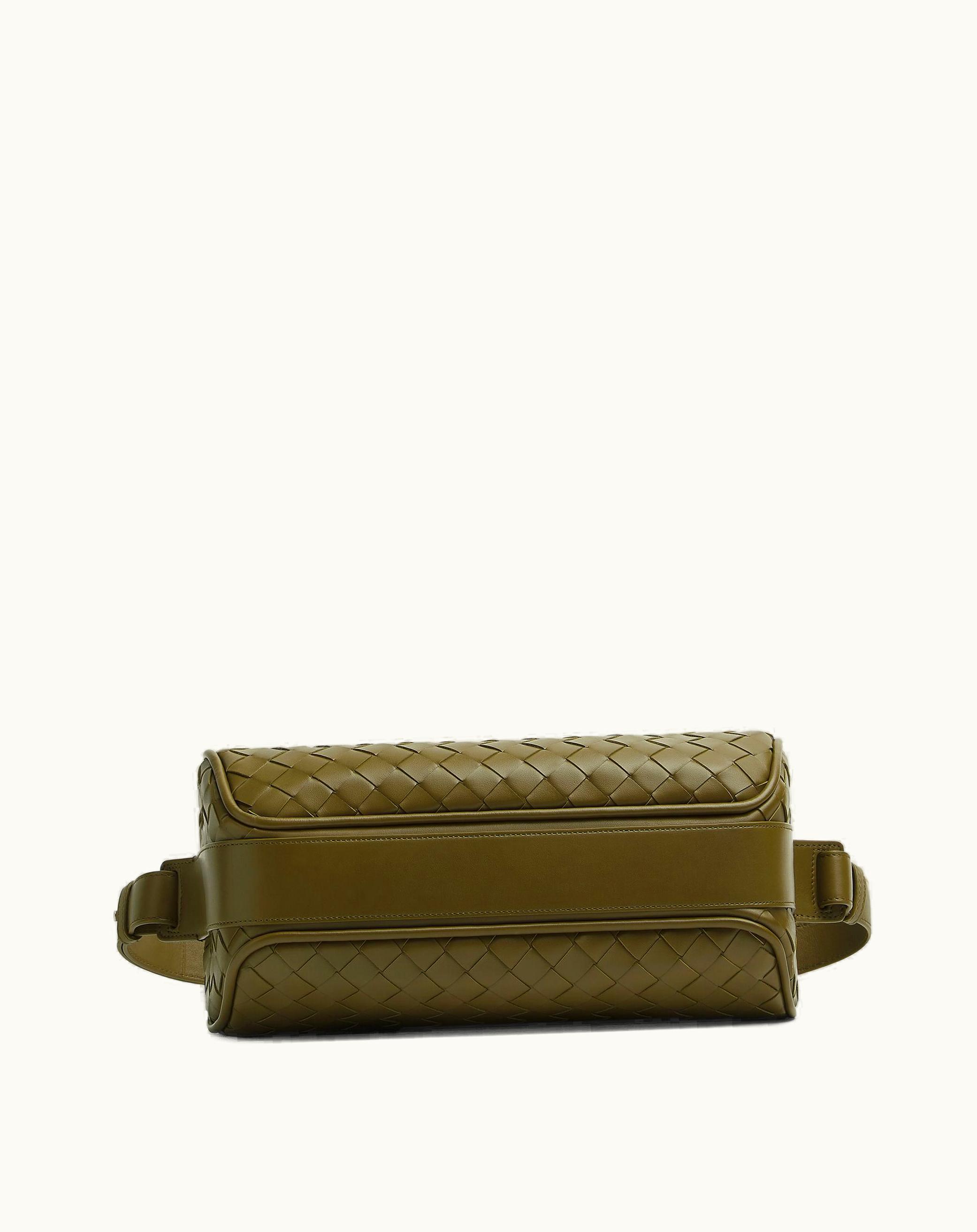 Bottega Veneta Bottega Veneta Men's Intrecciato Helix Bag In Mud