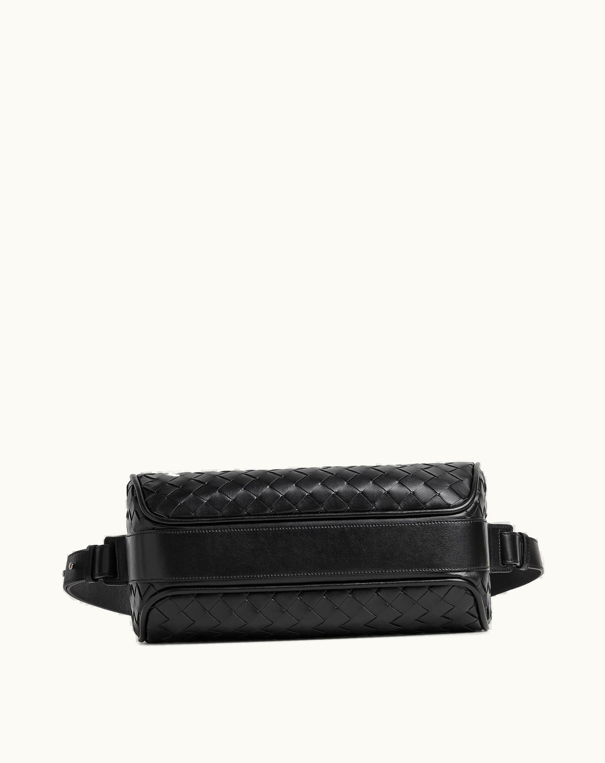 Bottega Veneta Bottega Veneta Men's Intrecciato Helix Bag In Black