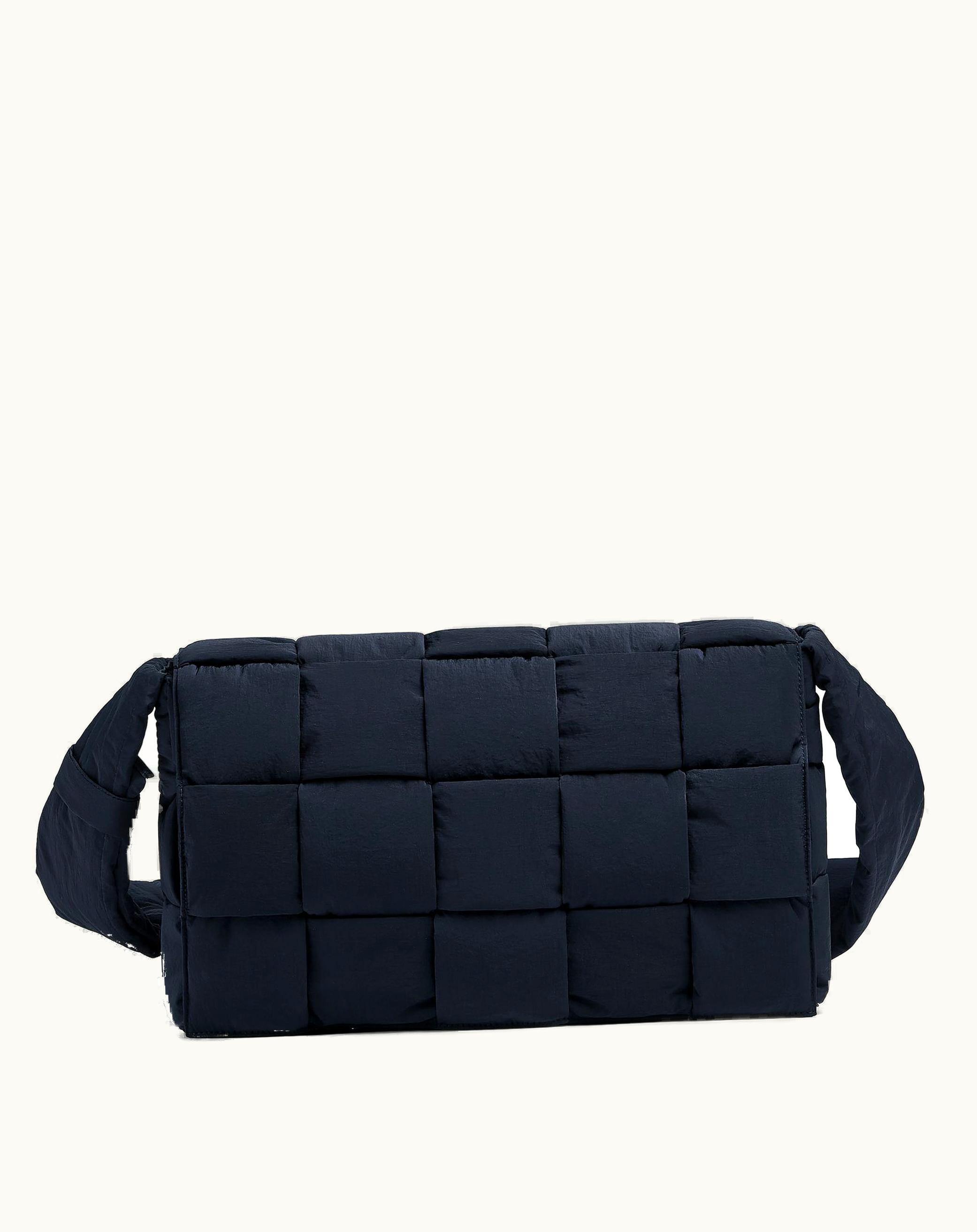 Bottega Veneta Bottega Veneta Maxi Padded Tech Cassette In Space