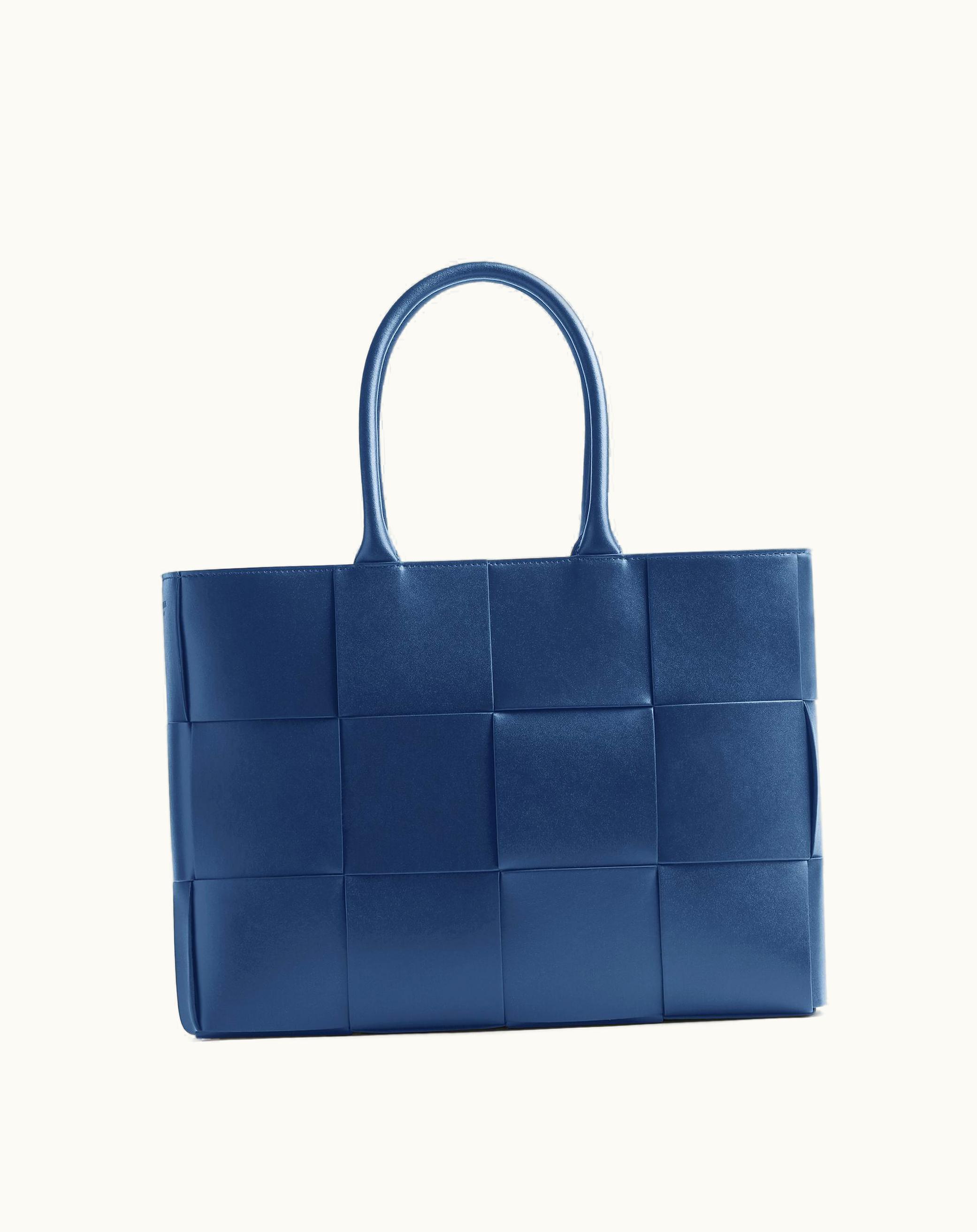 Bottega Veneta Bottega Veneta Men's Medium Arco Tote Bag In Cruise