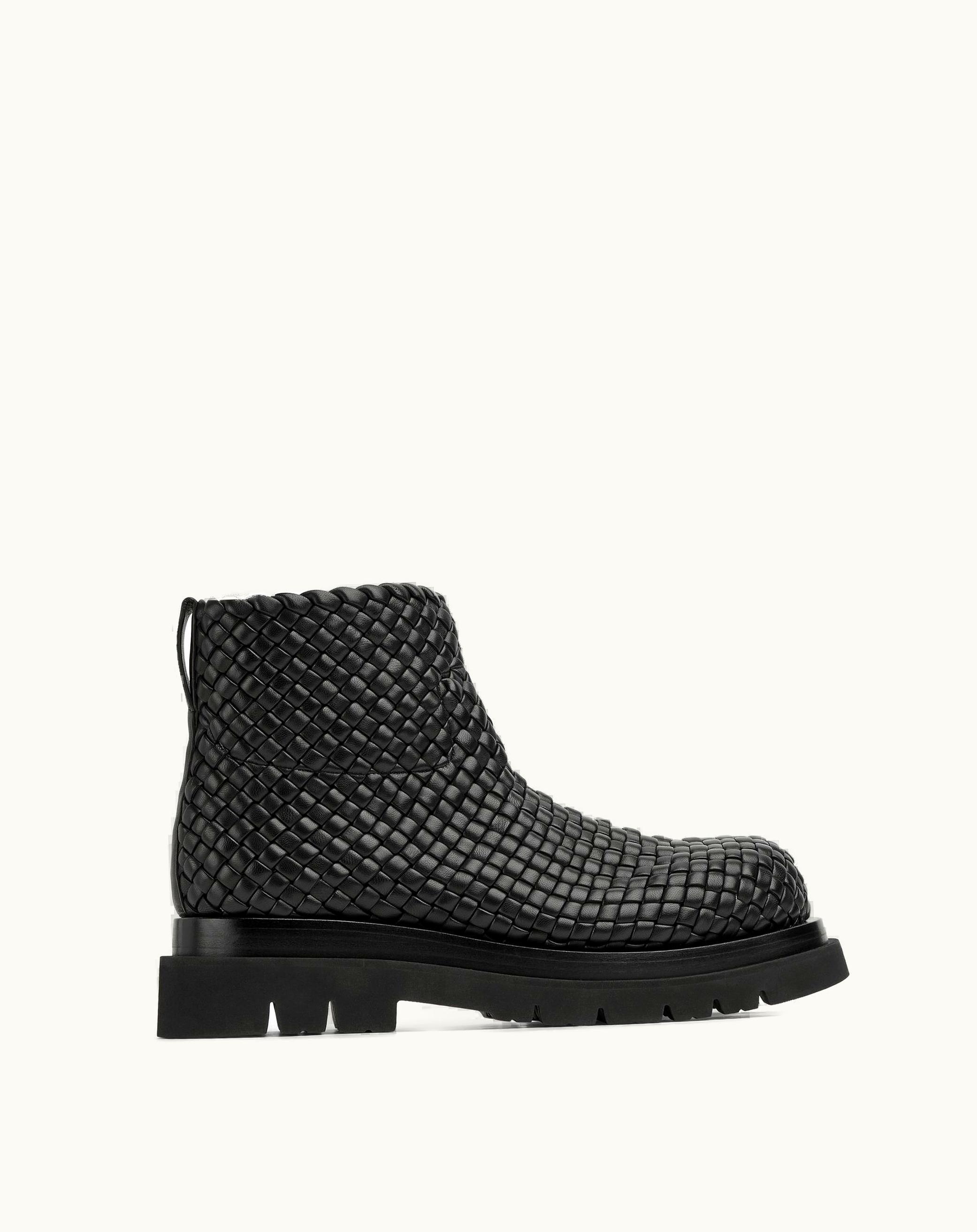 Bottega Veneta Bottega Veneta Men's Lug Ankle Boot In Black