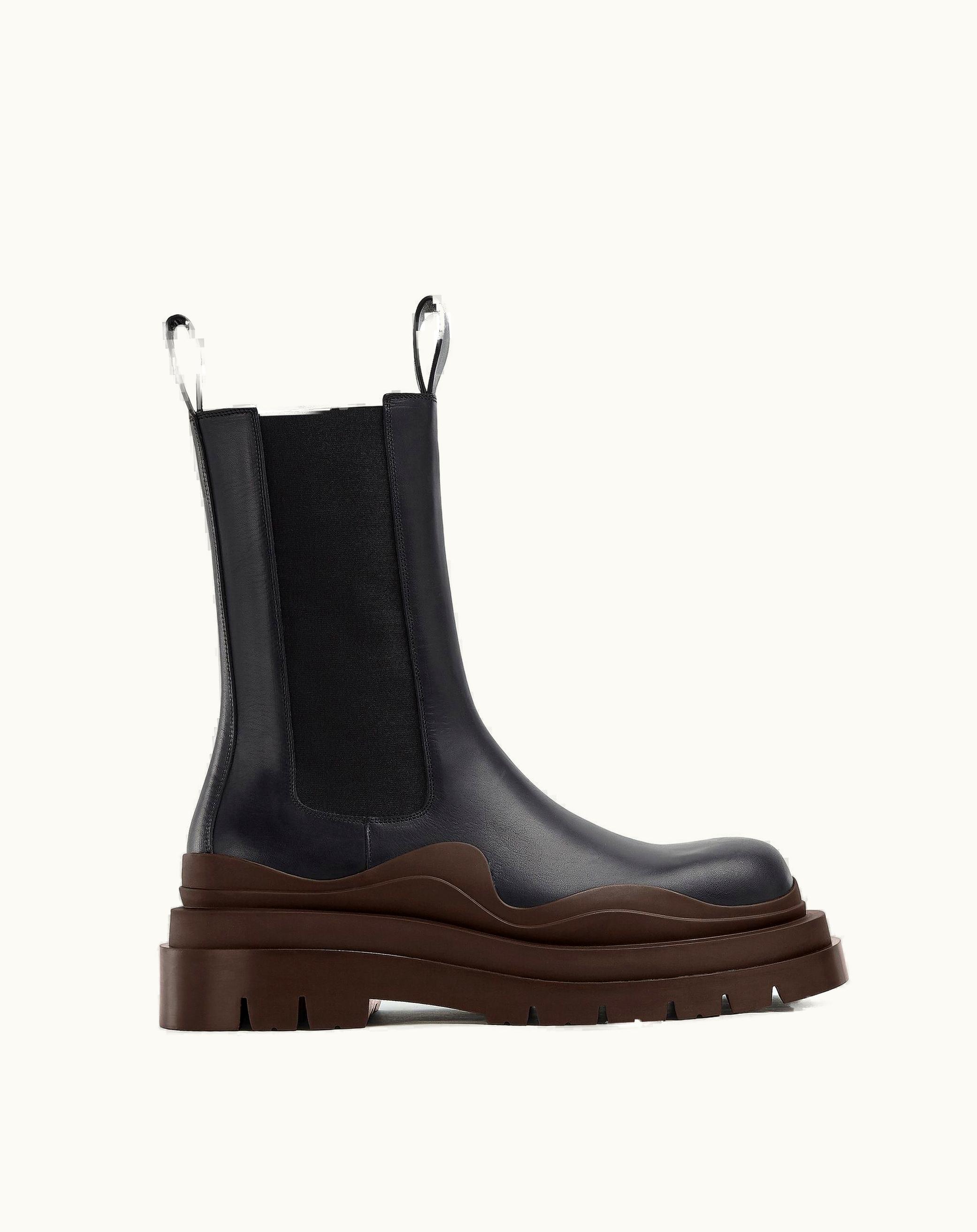 Bottega Veneta Bottega Veneta Men's Tire Chelsea Boot In Black Ebony