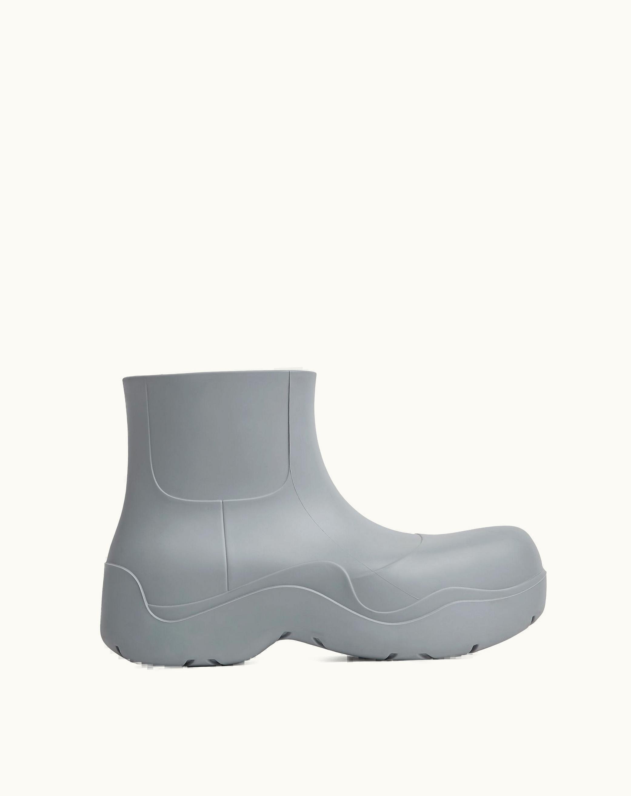 Bottega Veneta Bottega Veneta Men's Puddle Ankle Boot In Vapor