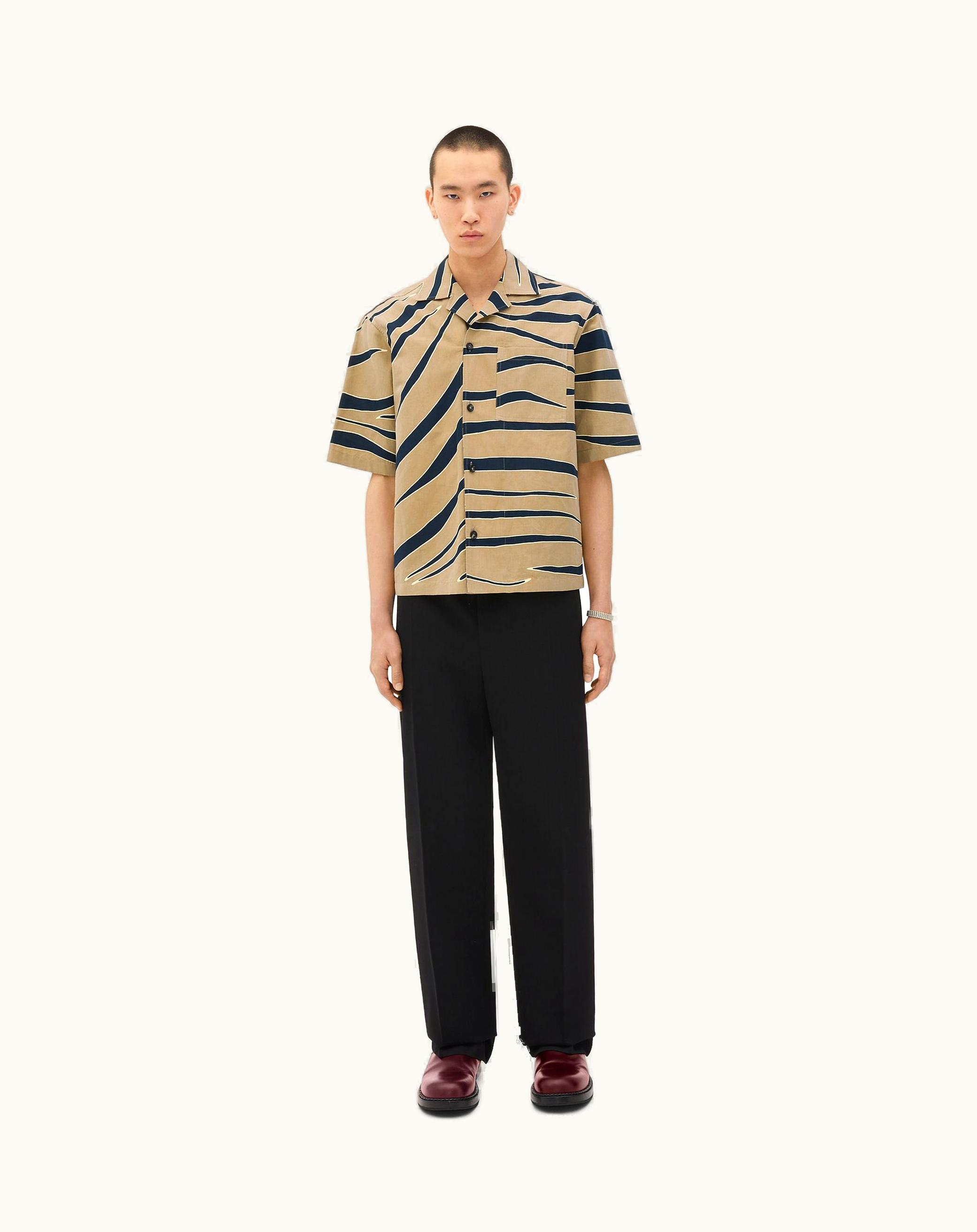 Bottega Veneta Bottega Veneta Men's Animal Print Cotton And Linen Shirt In Sesame / Navy / Camomile