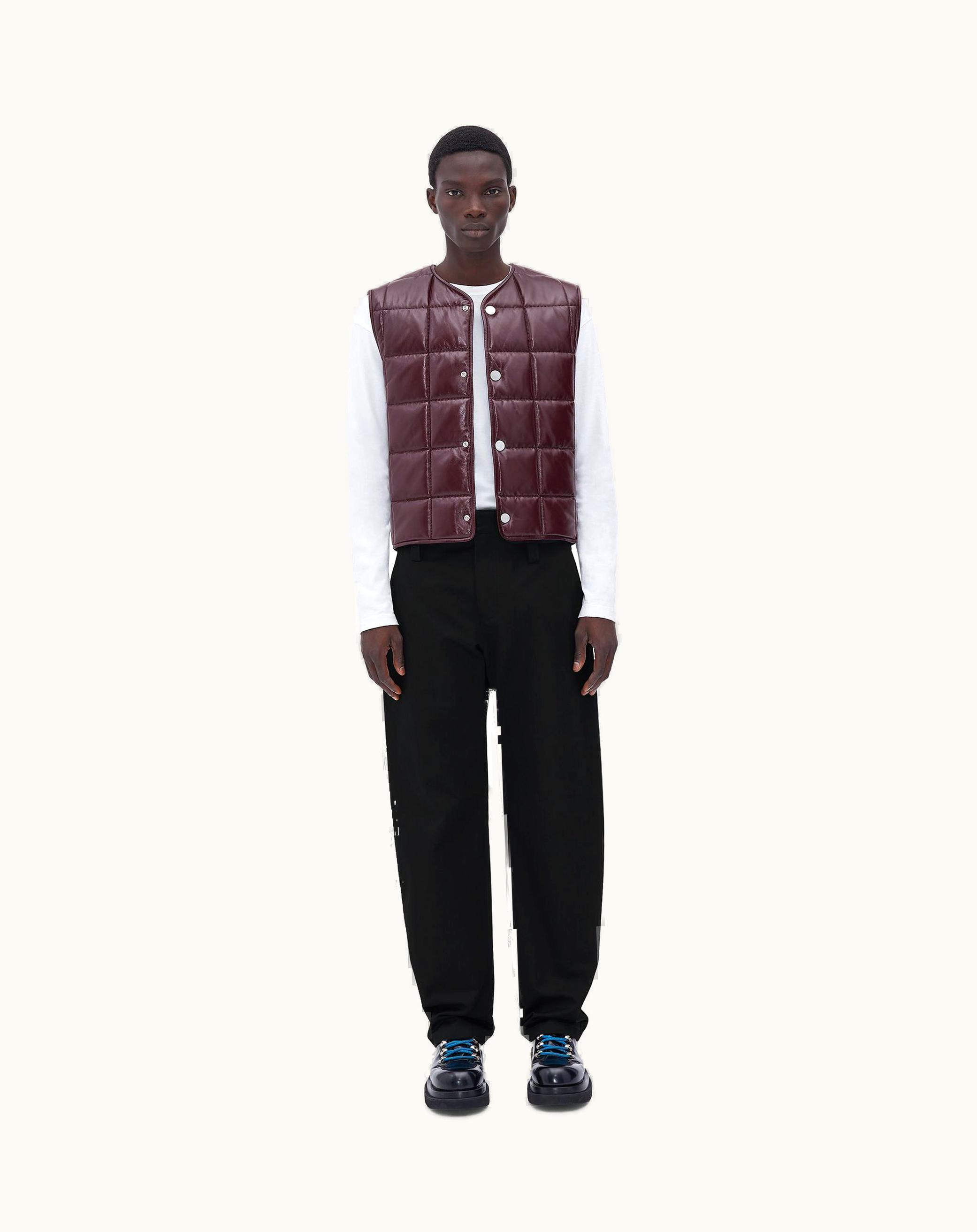Bottega Veneta Bottega Veneta Men's Shiny Leather Padded Gilet In Oxblood