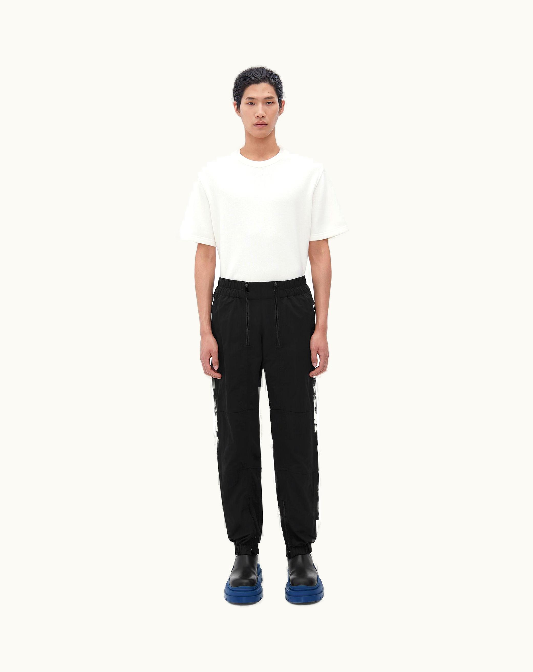 Bottega Veneta Bottega Veneta Men's Zipped Nylon Pants In Black
