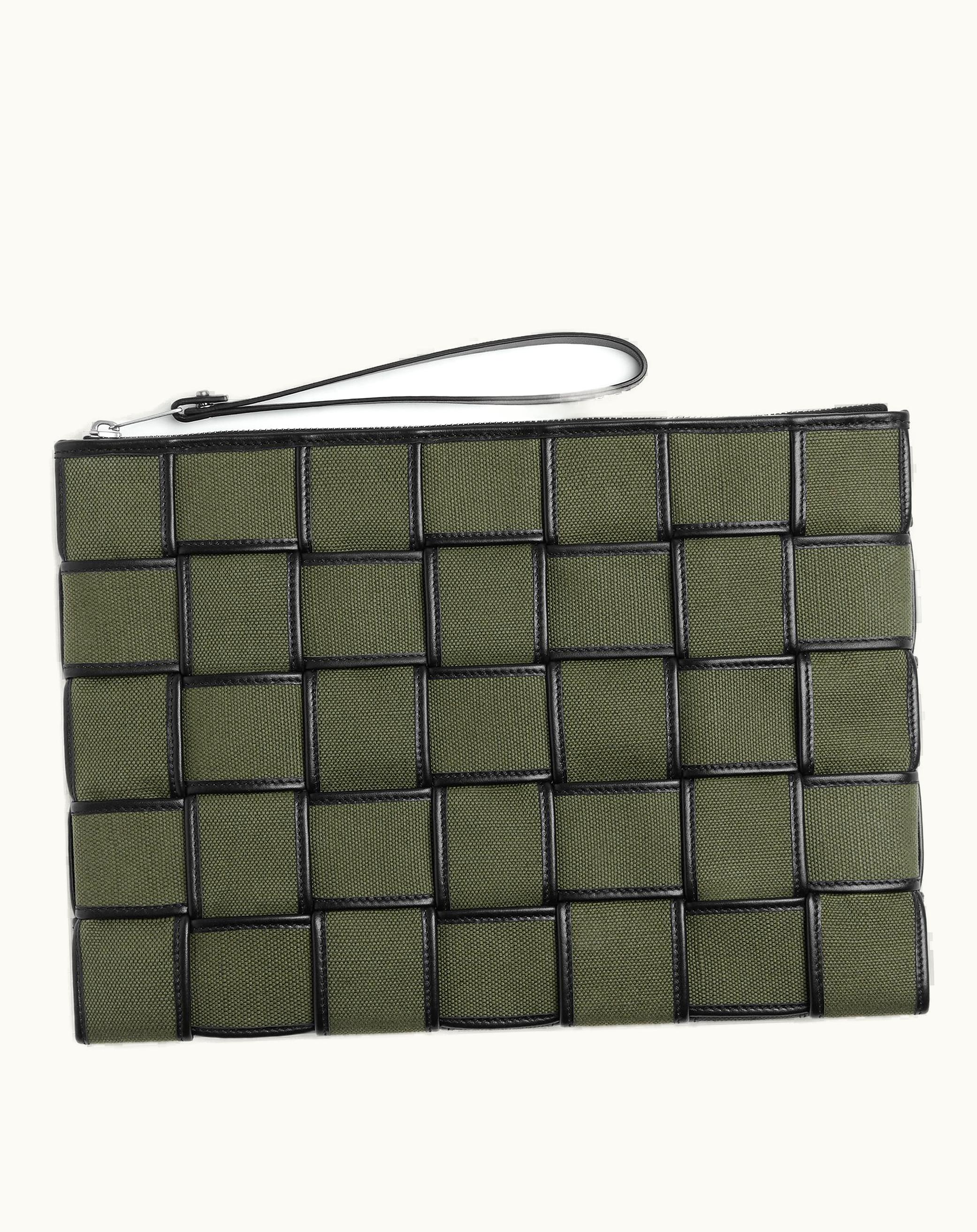 Bottega Veneta Bottega Veneta Men's Large Cassette Pouch In Crocodile / Black