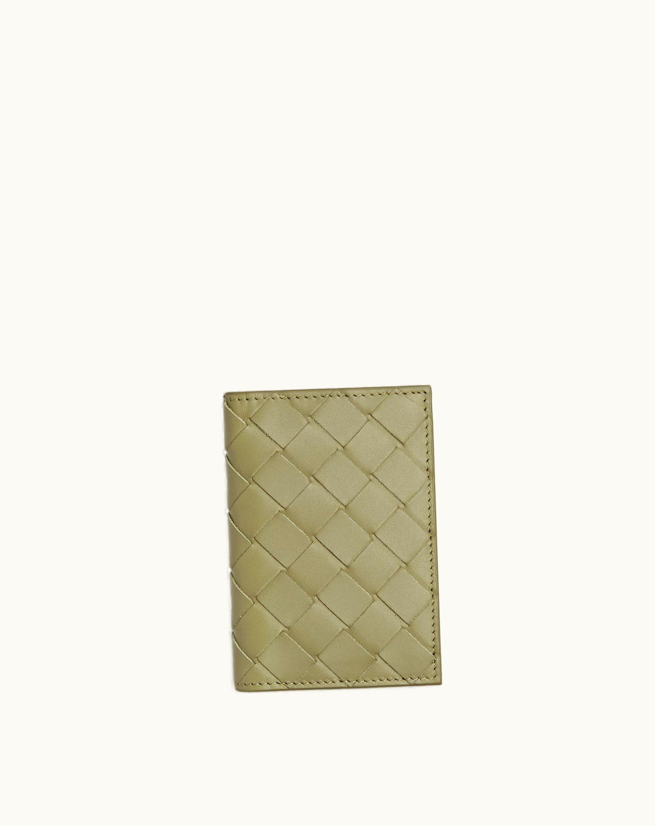 Bottega Veneta Bottega Veneta Men's Intrecciato Flap Card Case In Travertine / Parakeet