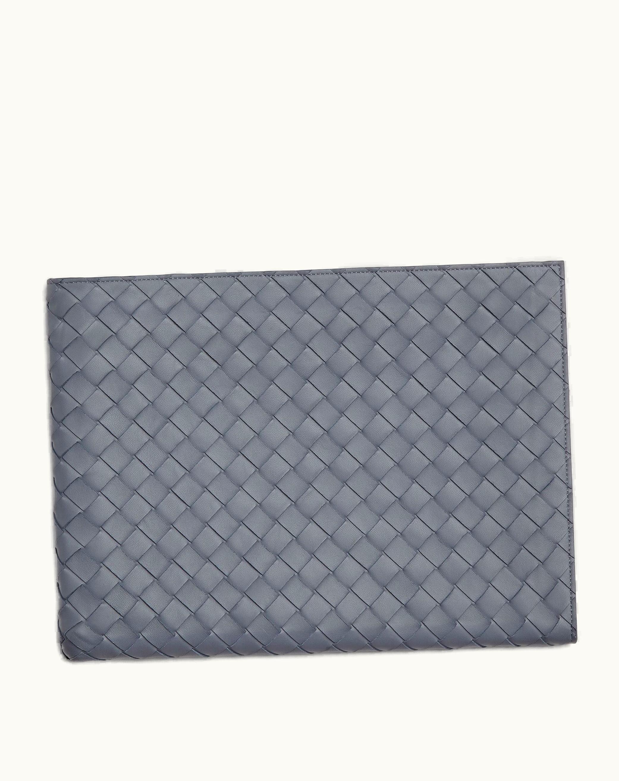 Bottega Veneta Bottega Veneta Men's Intrecciato Half Zip Pouch In Thunder