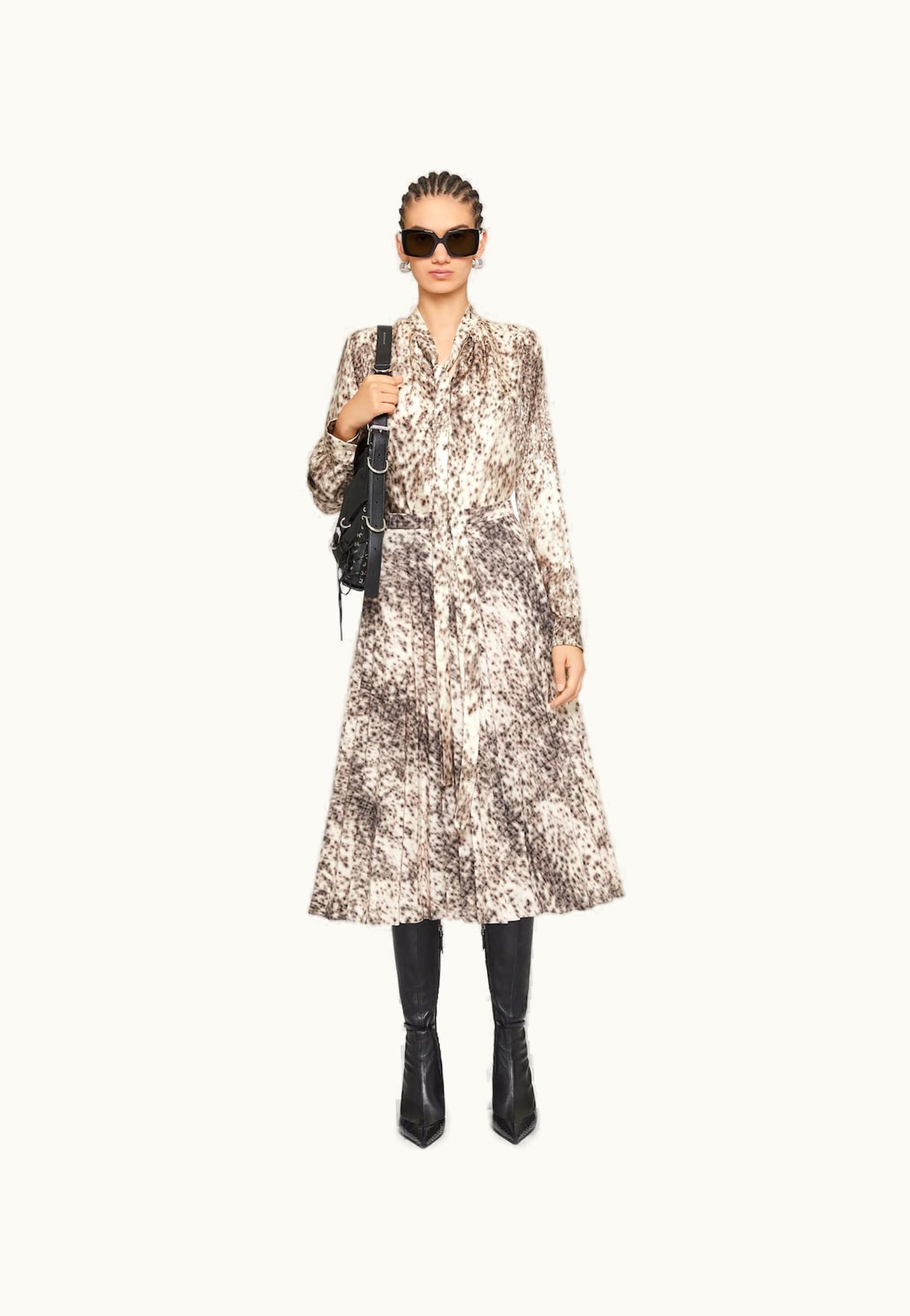 Givenchy Givenchy Blouse In Silk With Snow Leopard Print And Lavalliere - Natural / Brown