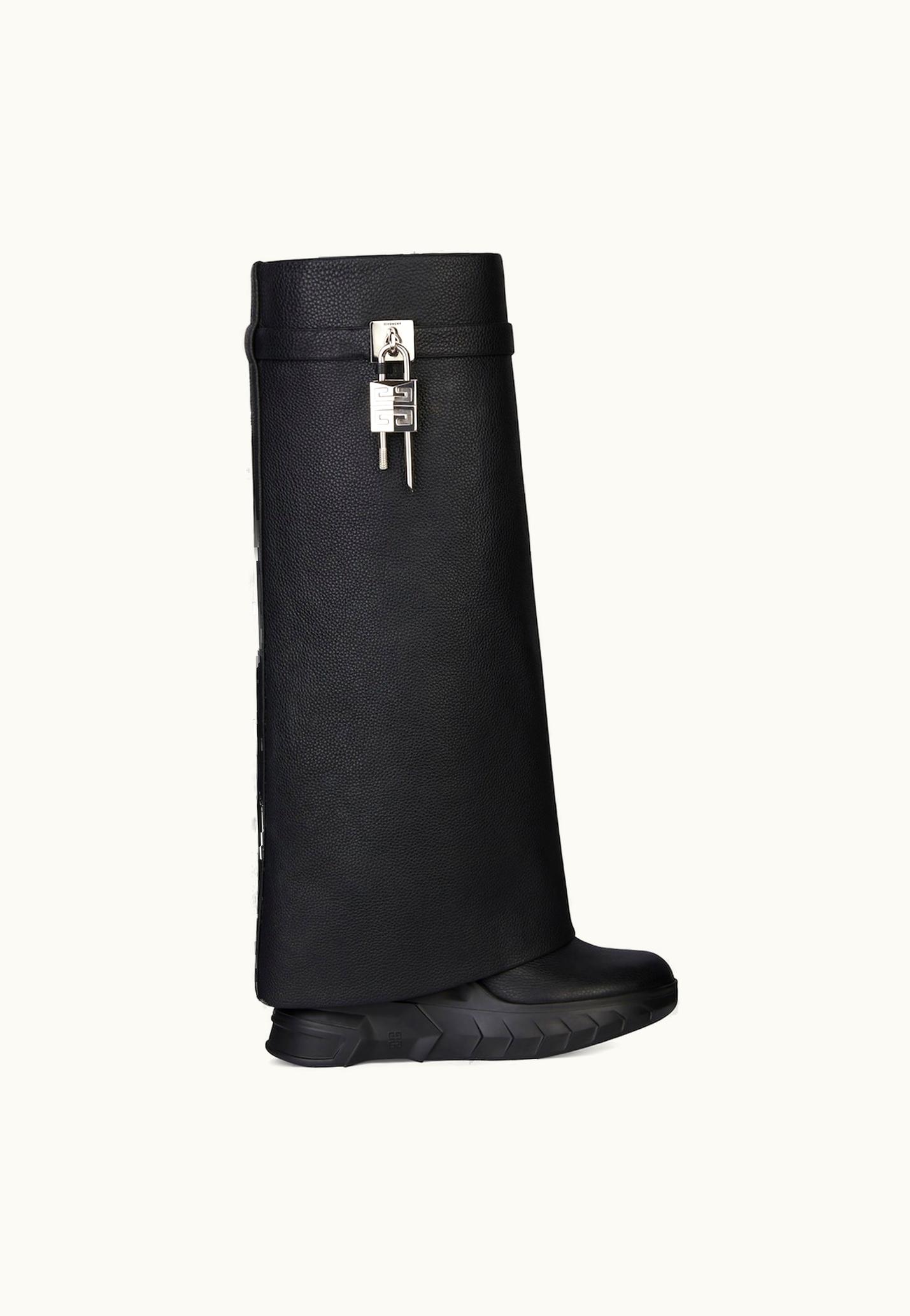 Givenchy Givenchy Shark Lock Biker Boots In Grained Leather - Black BLACK