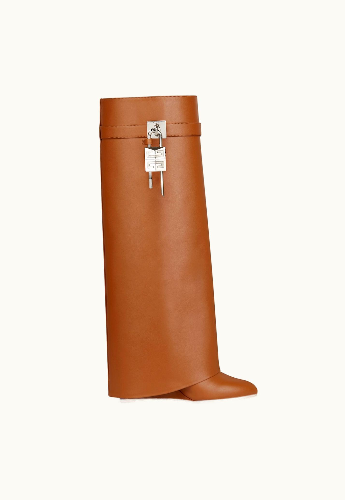 Givenchy Givenchy Shark Lock Boots In Leather - Tan