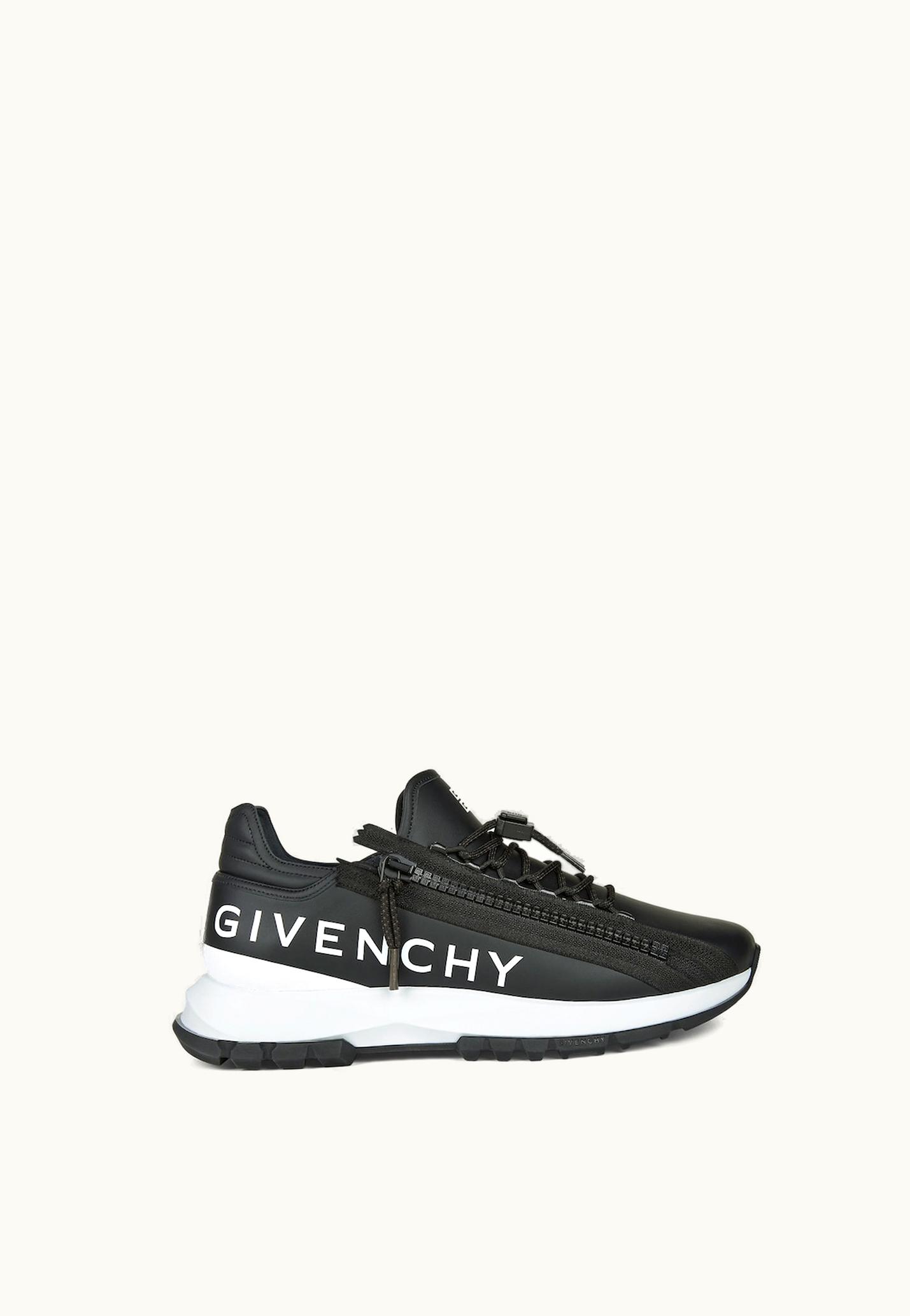Givenchy Givenchy Spectre Runner Sneakers In Leather With Zip - Black / White