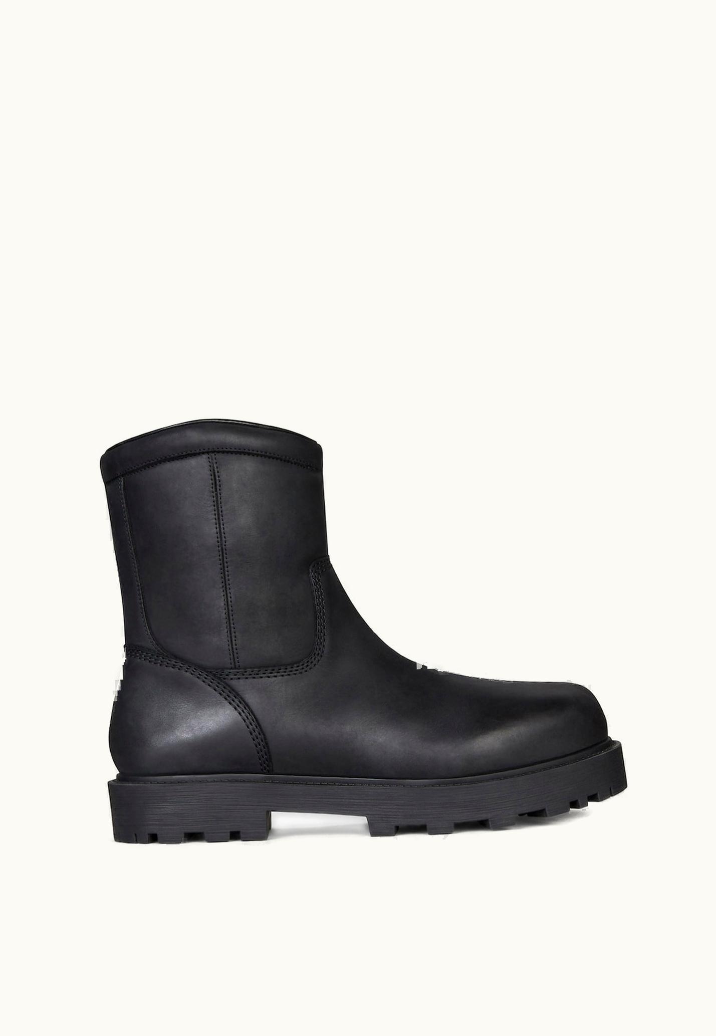 Givenchy Givenchy Storm Ankle Boots In Nubuck With Zip