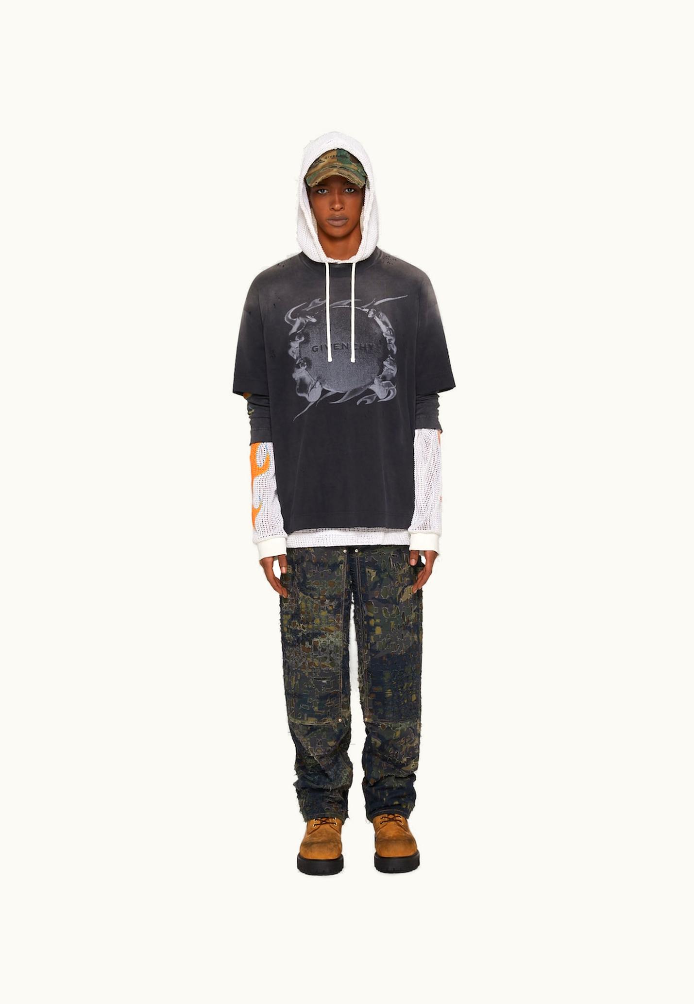 Givenchy Casual Fit T-Shirt In Cotton With Givenchy Ring Print - Black