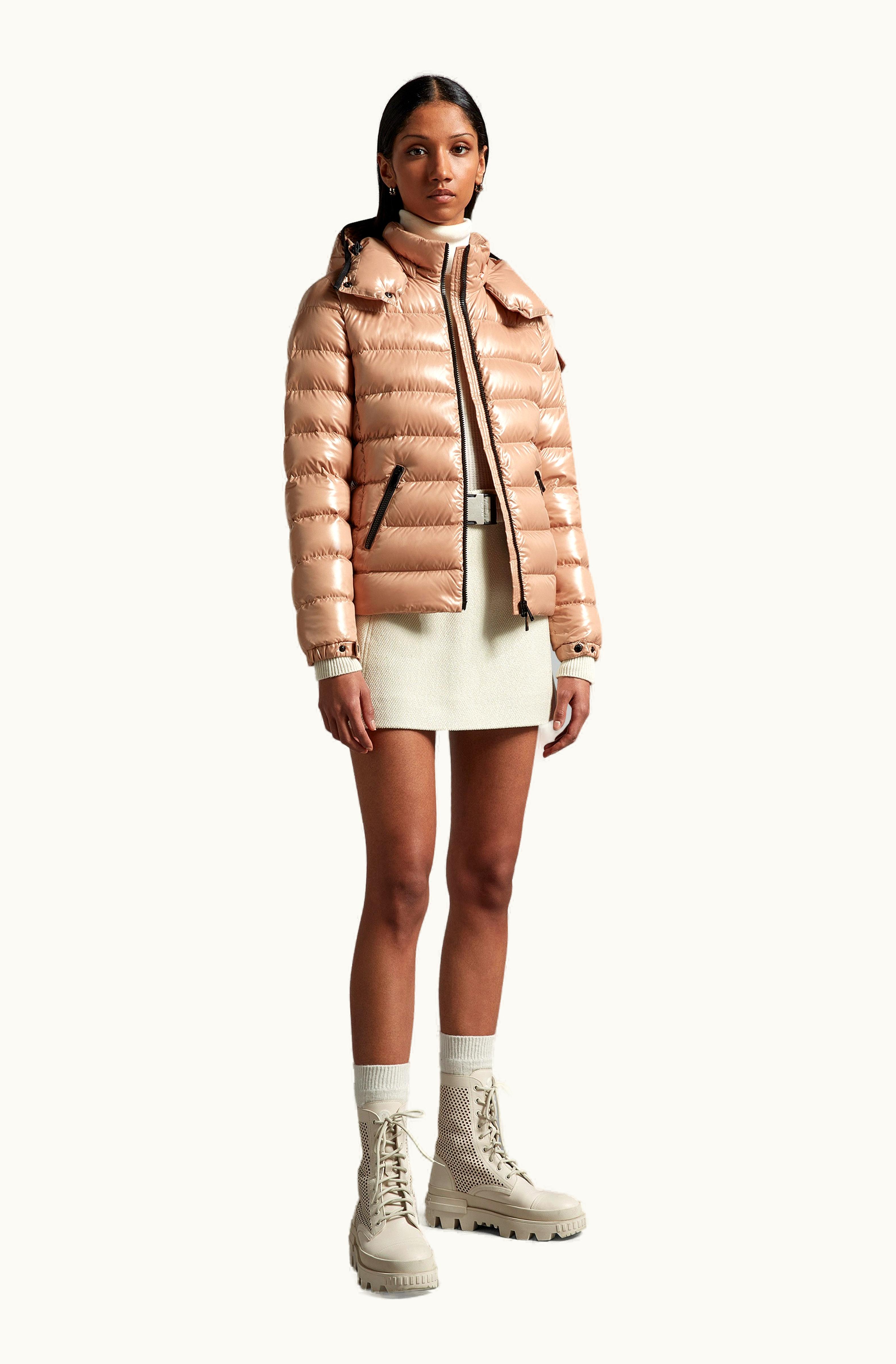 Moncler Moncler Bady Short Down Jacket Camel Beige