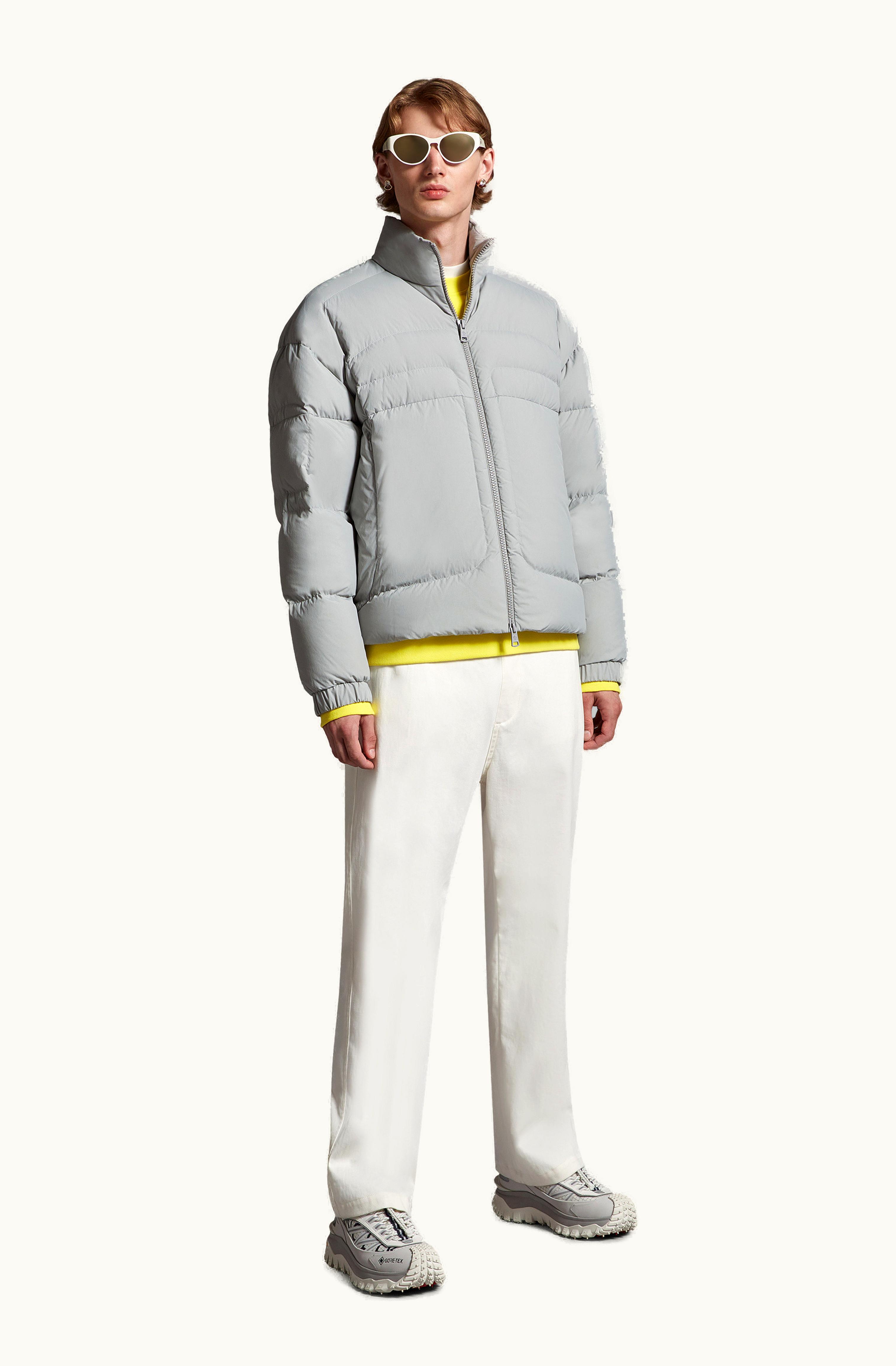 Moncler Moncler Dofida Short Down Jacket Light Gray