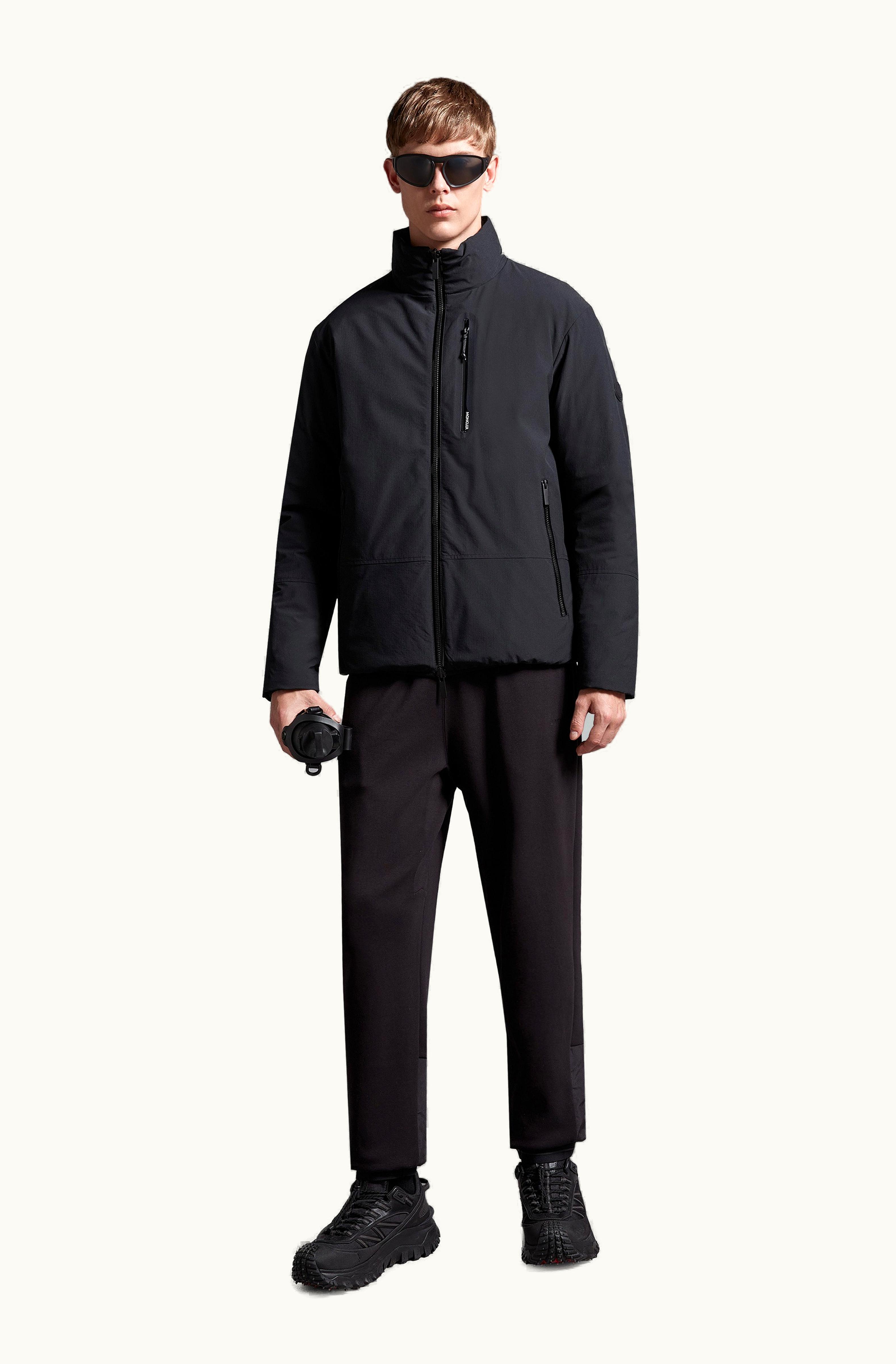 Moncler Moncler Tavy Reversible Short Down Jacket Black